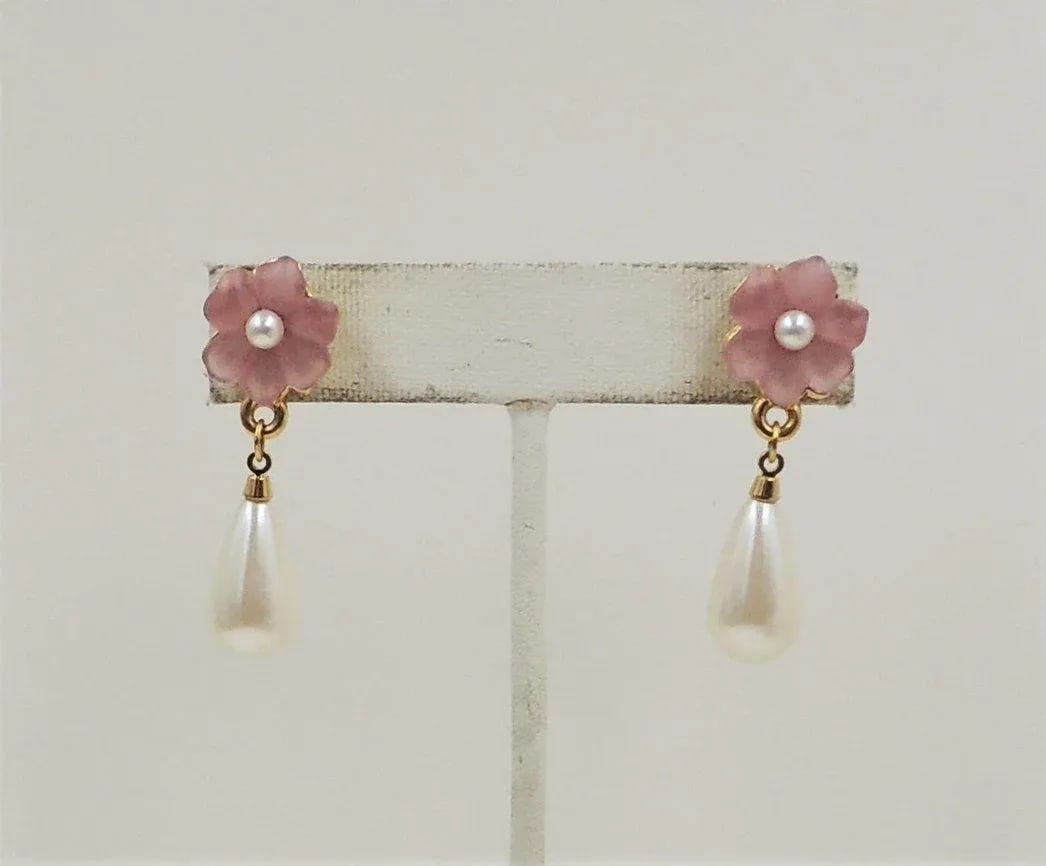 Vintage Circa 1990 Napier Resin Flowers & Faux-Pearl Pierced Earrings - 2 Pieces - 7