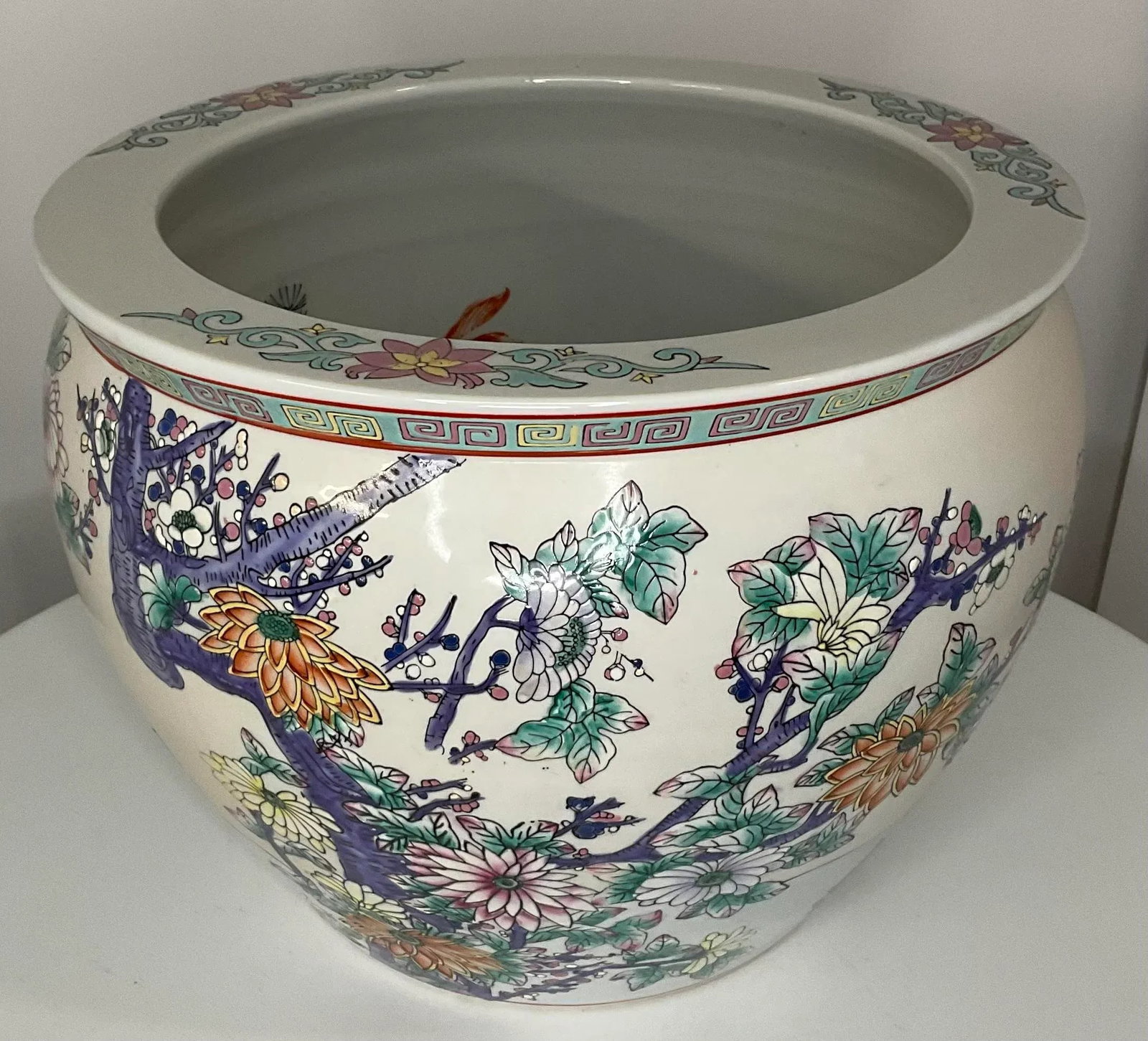 Mid 20th Century Floral Jardiniere With Greek Key Border - 2