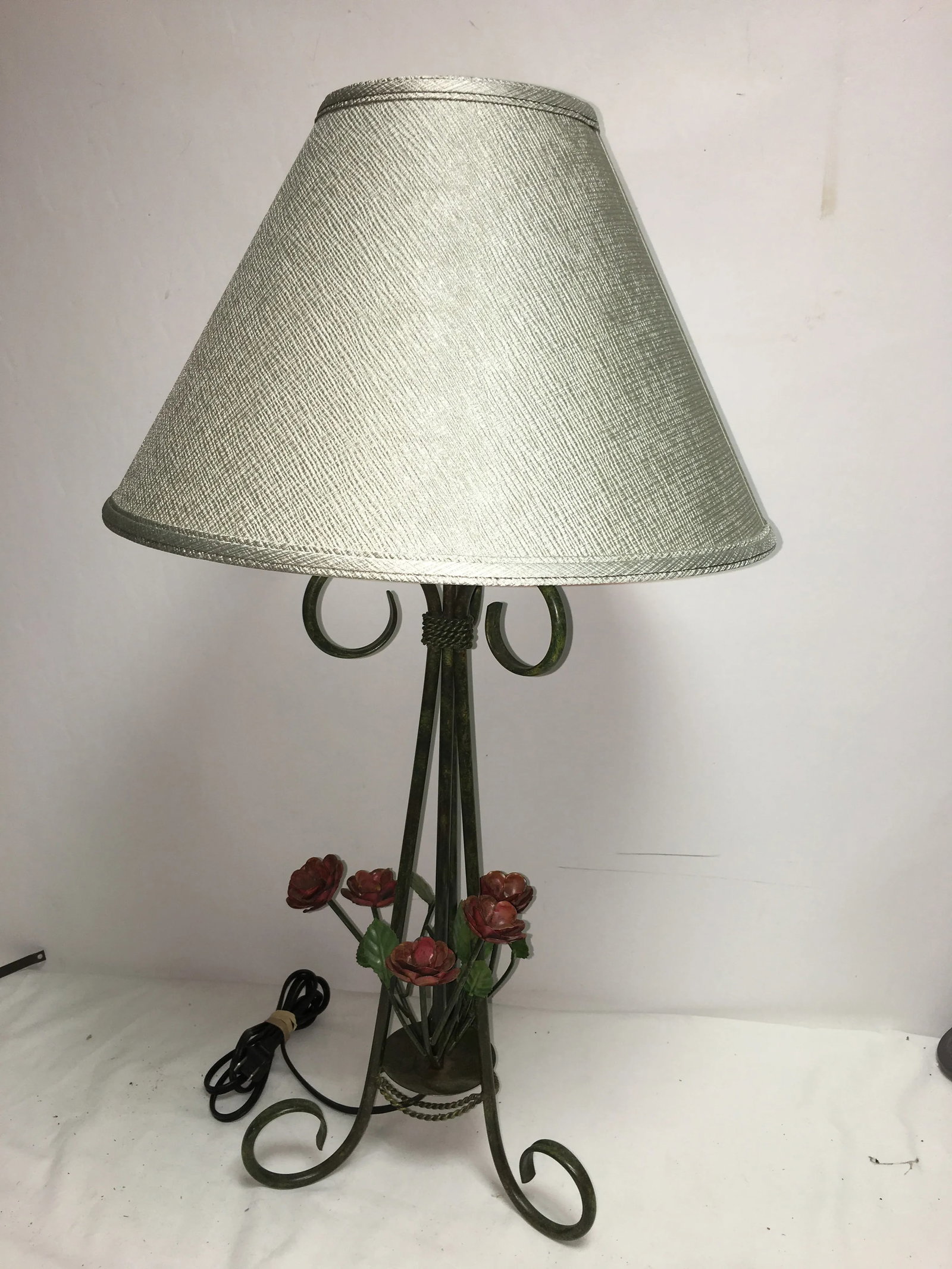 Floral Tole Table Lamp With Celery Green Shade - 3