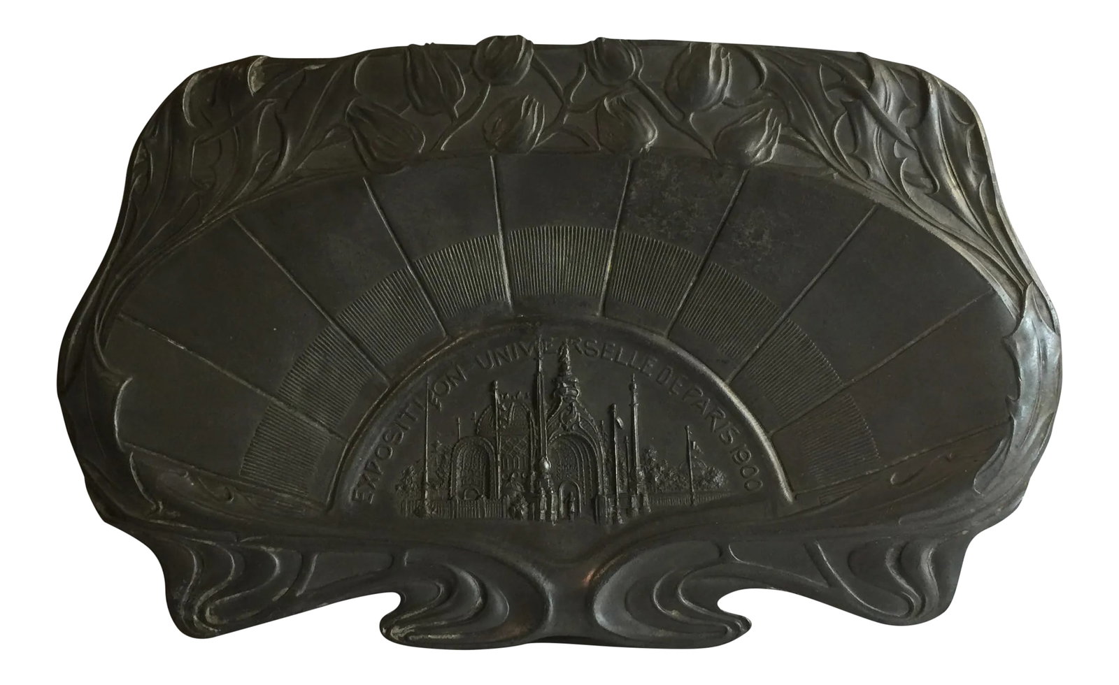 1900 Paris Exposition Art Nouveau Tray: Straight from the Paris flea markets! Lovely Art Nouveau tray or decorative plate from the 1900 Exposition-Universelle de Paris 1900. Floral, Lalique style decorations, sun rays and the Porte