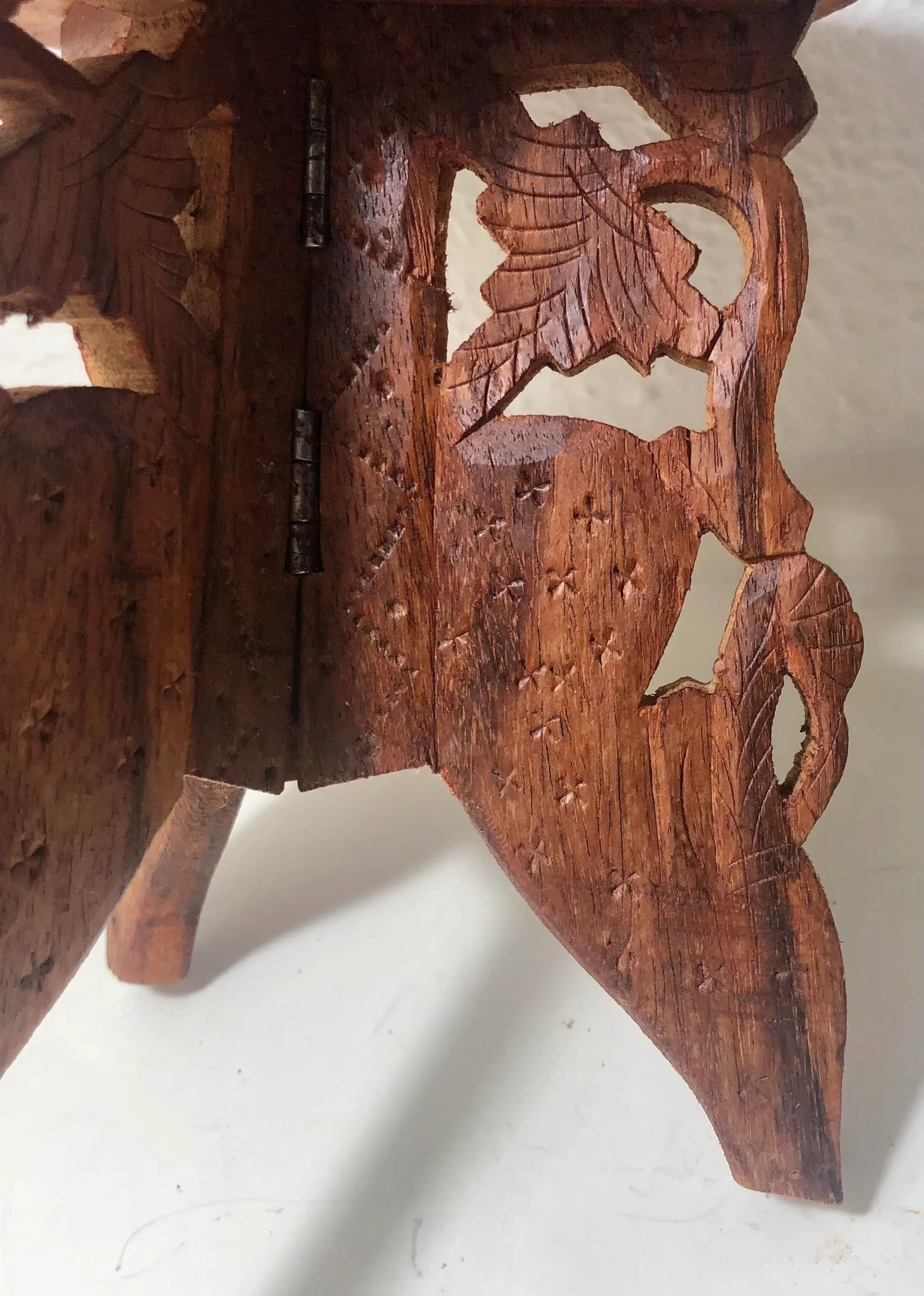 Mid-Century Anglo-Indian Small Hand Carved Floral Folding Table - 10