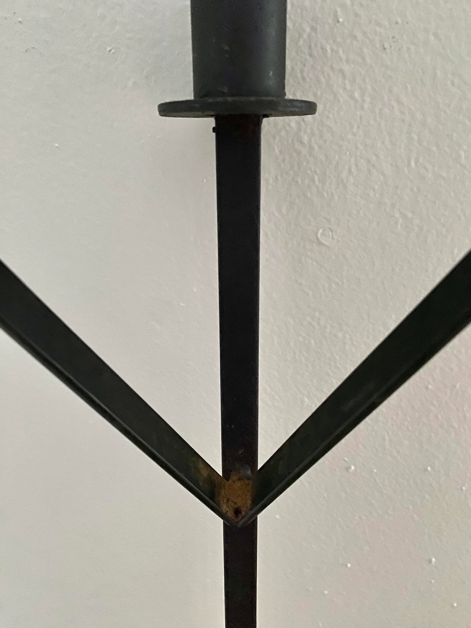 Pair of Mid-Century Sculptural Wrought Iron Sconces Styled After Paul McCobb - 8