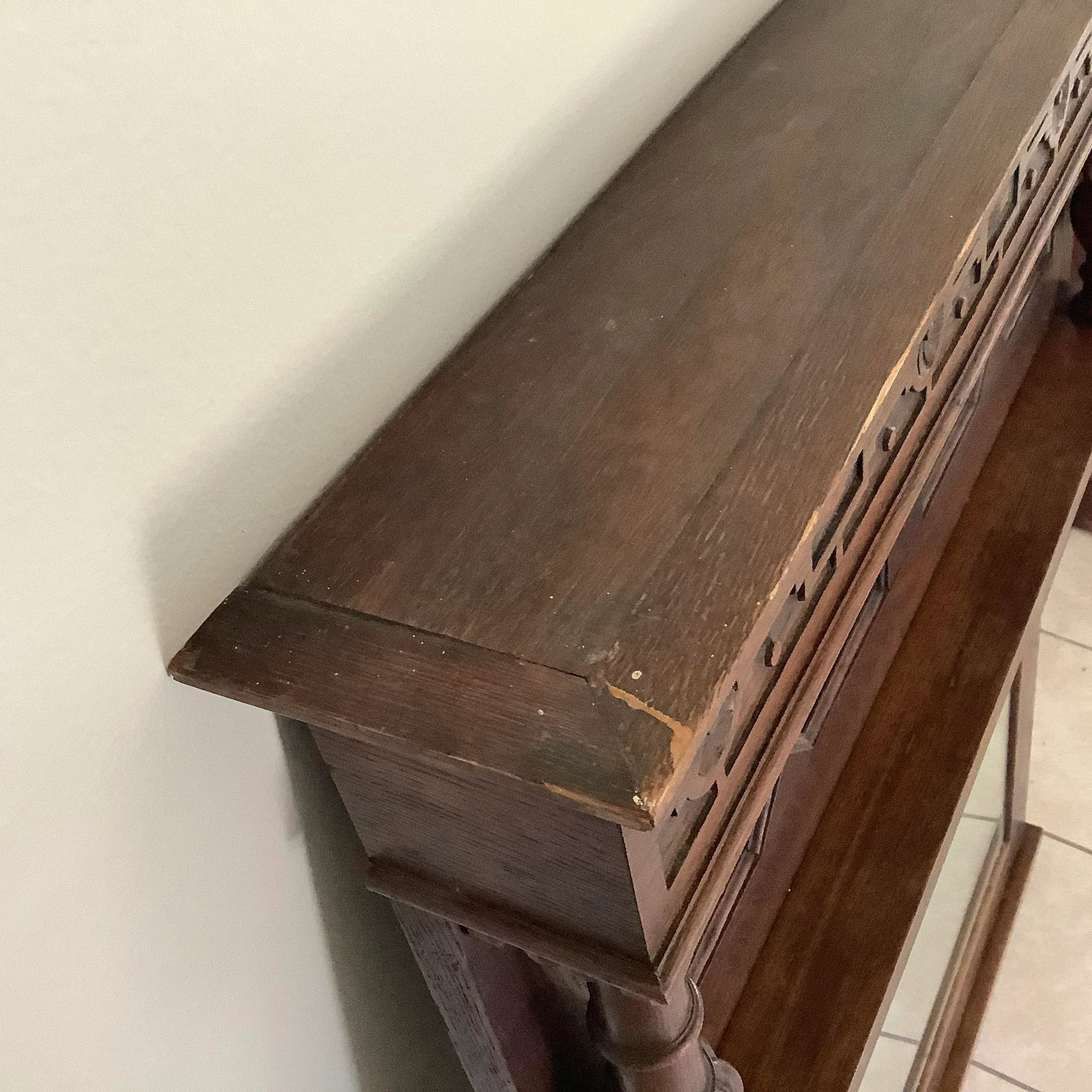 Late 19th Century Victorian Foyer Mirror - 10
