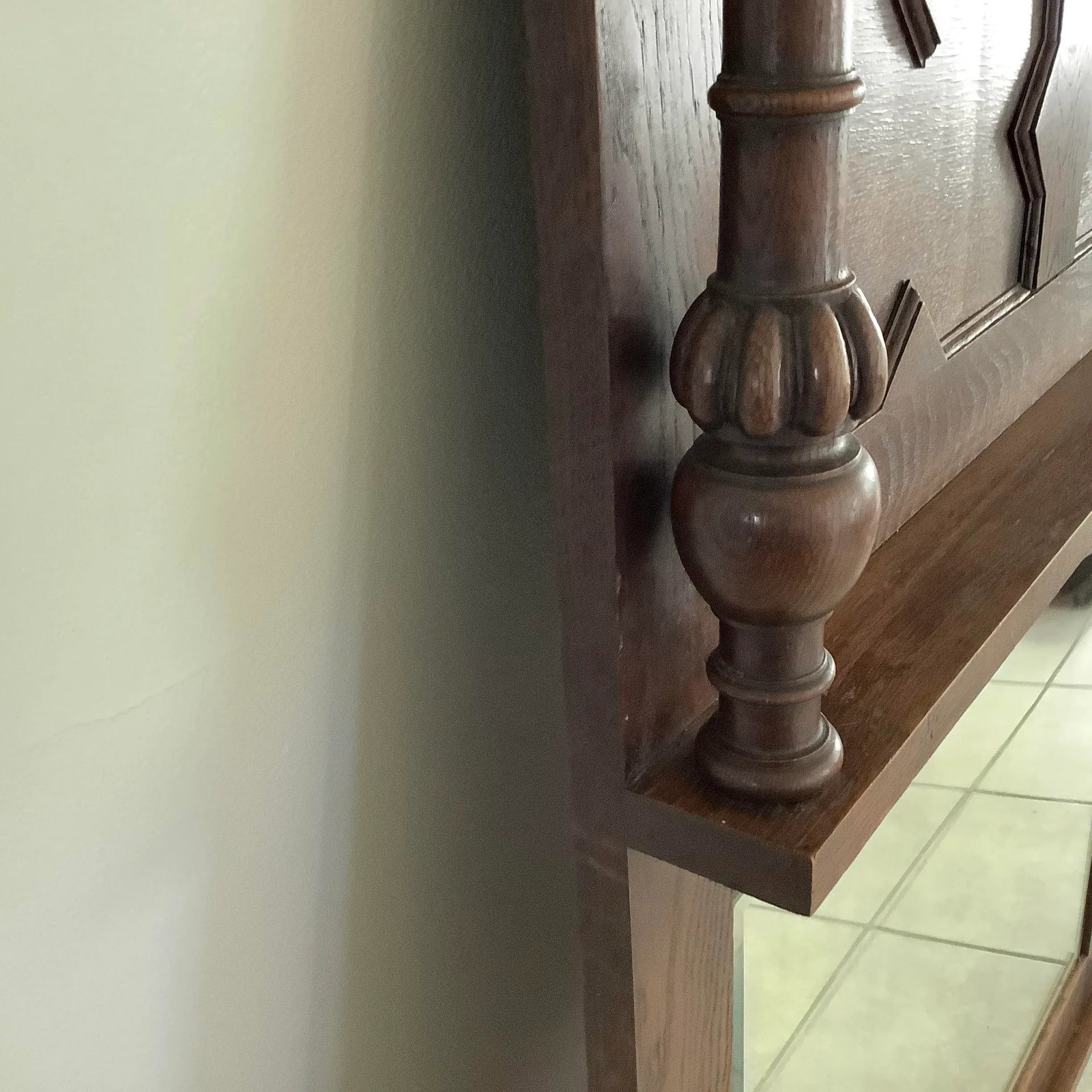 Late 19th Century Victorian Foyer Mirror - 3