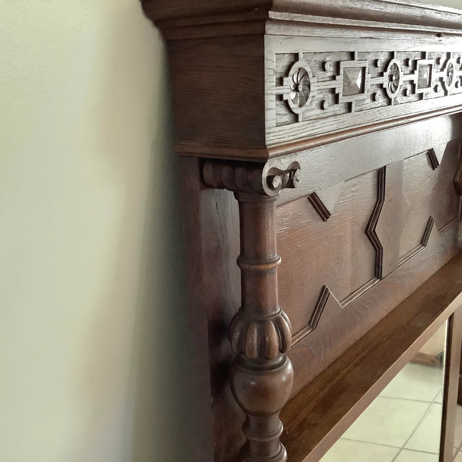 Late 19th Century Victorian Foyer Mirror - 4