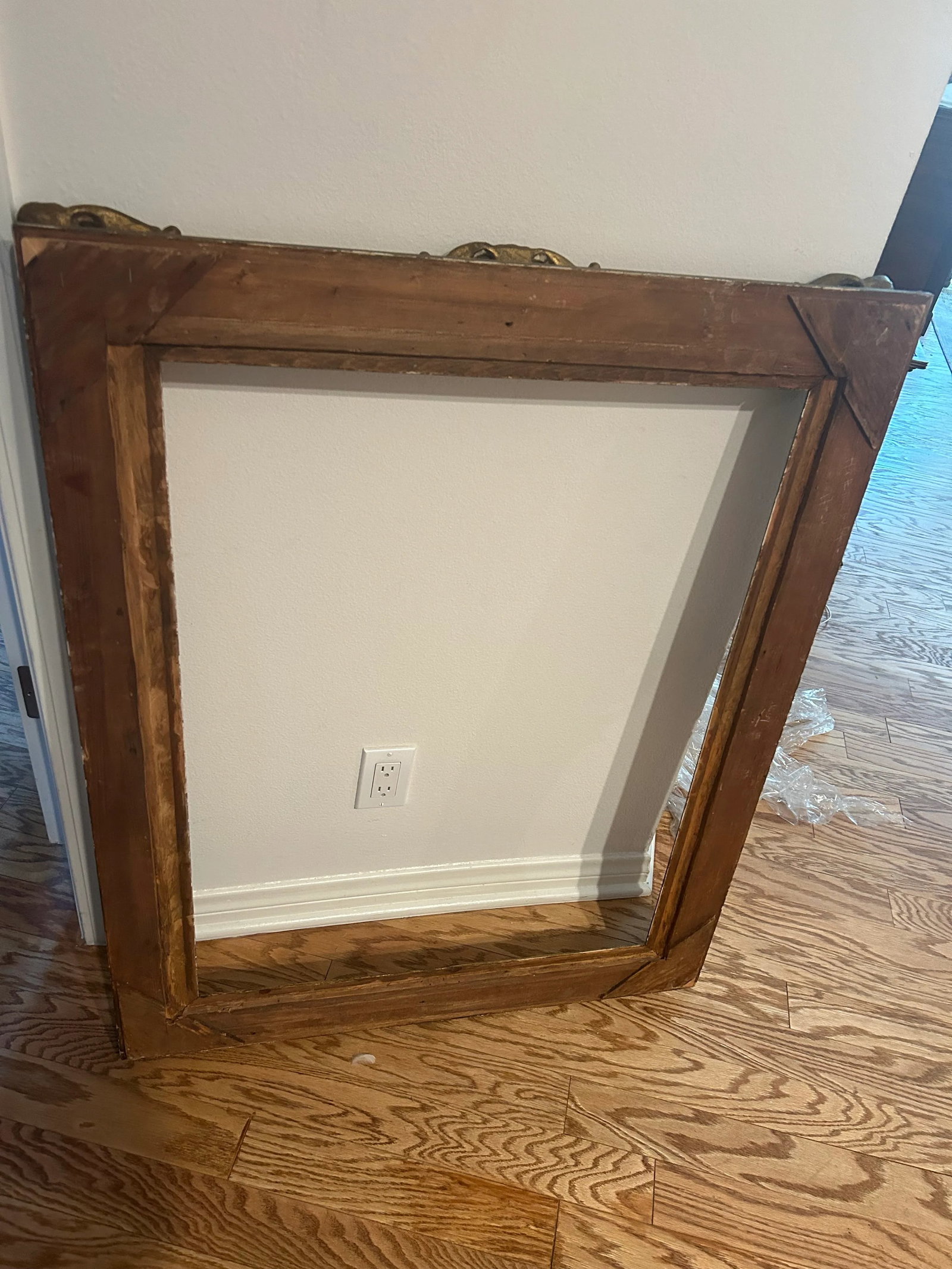 Circa 1960 Gilded Wood Frame - 4