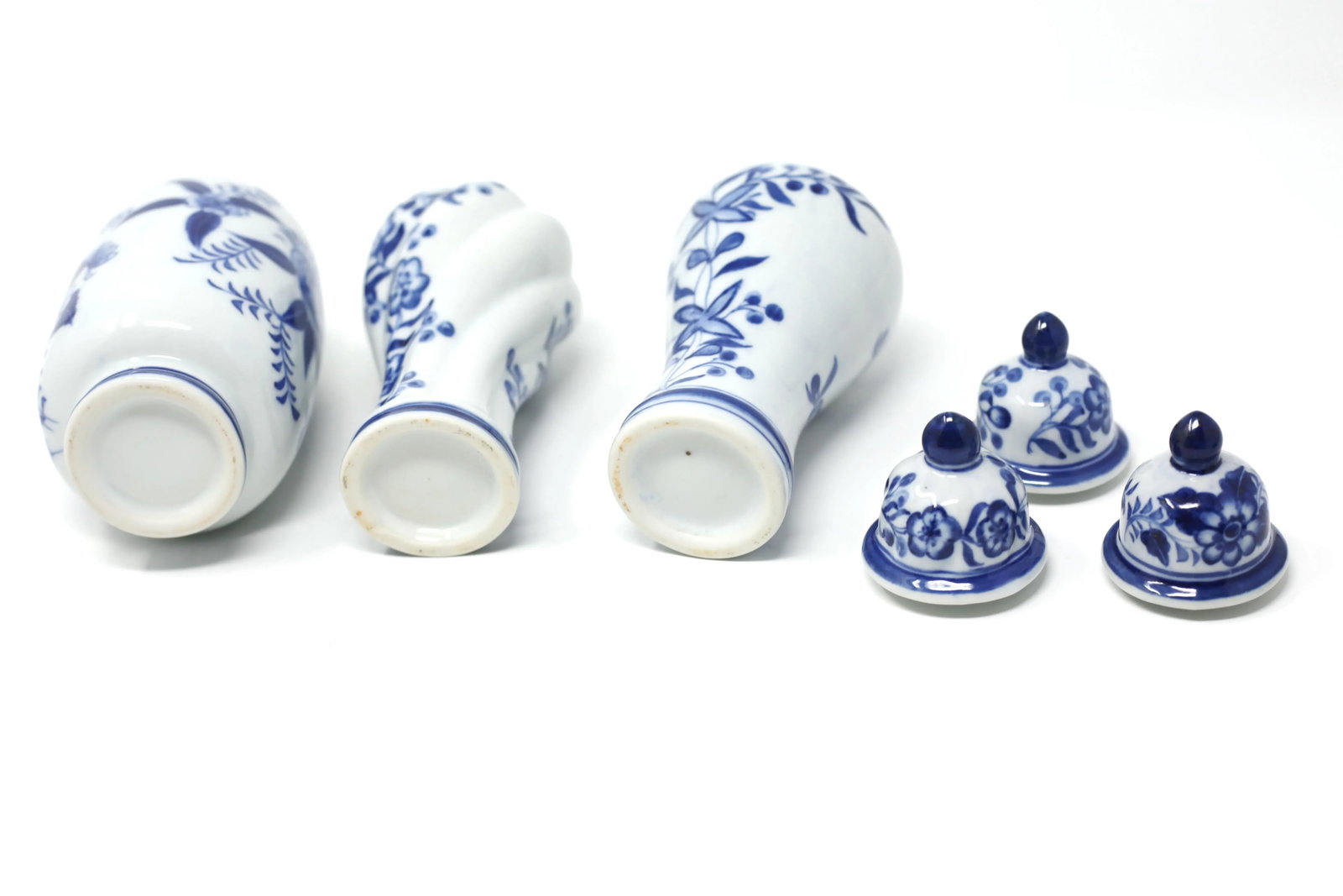 Blue and White Petite Temple Jars - Set of 3 - 8