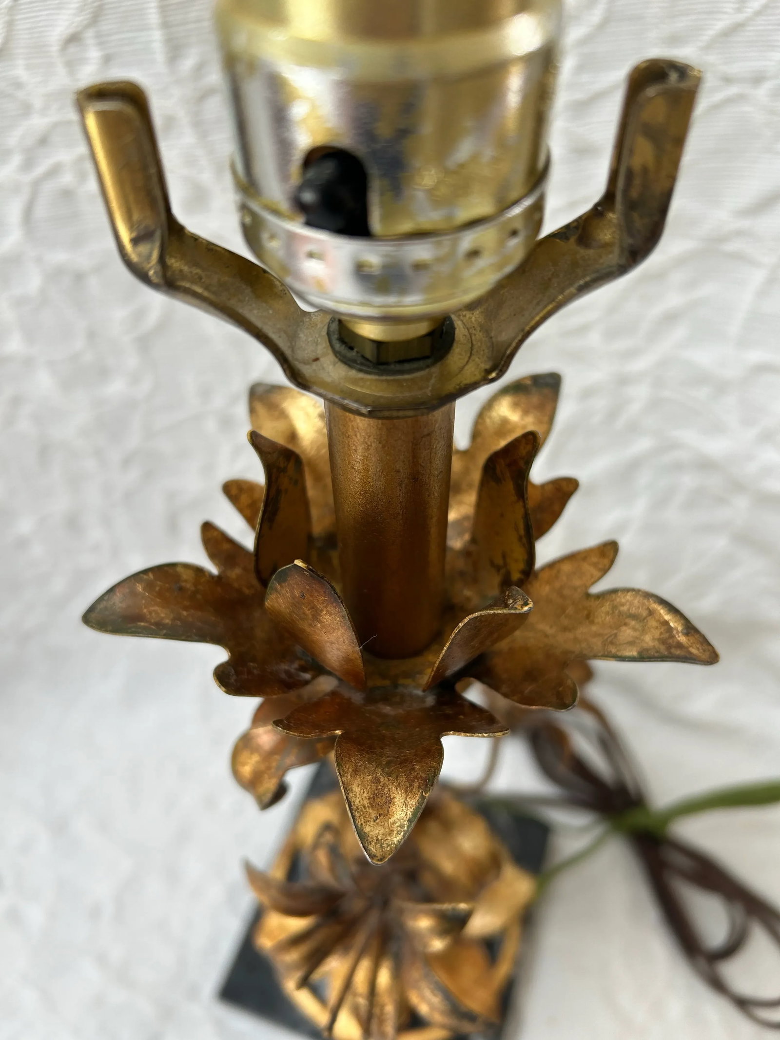 Italian Gilt Tole Table Lamp Mid Century - 12