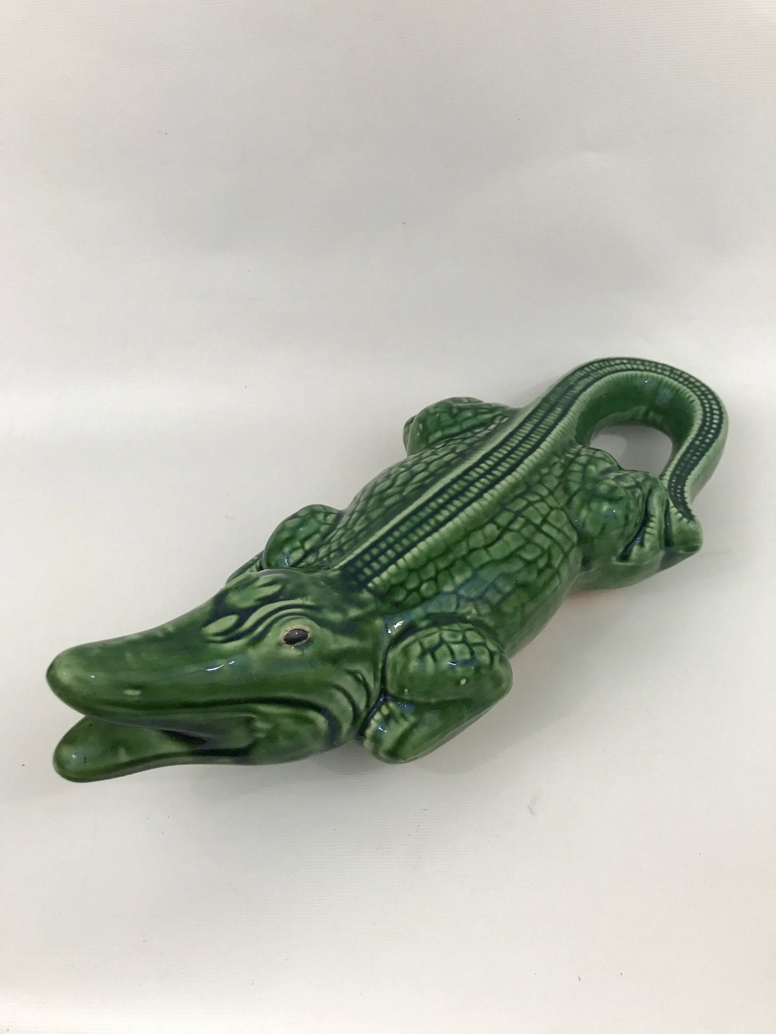 Majolica Alligator Statue - 9