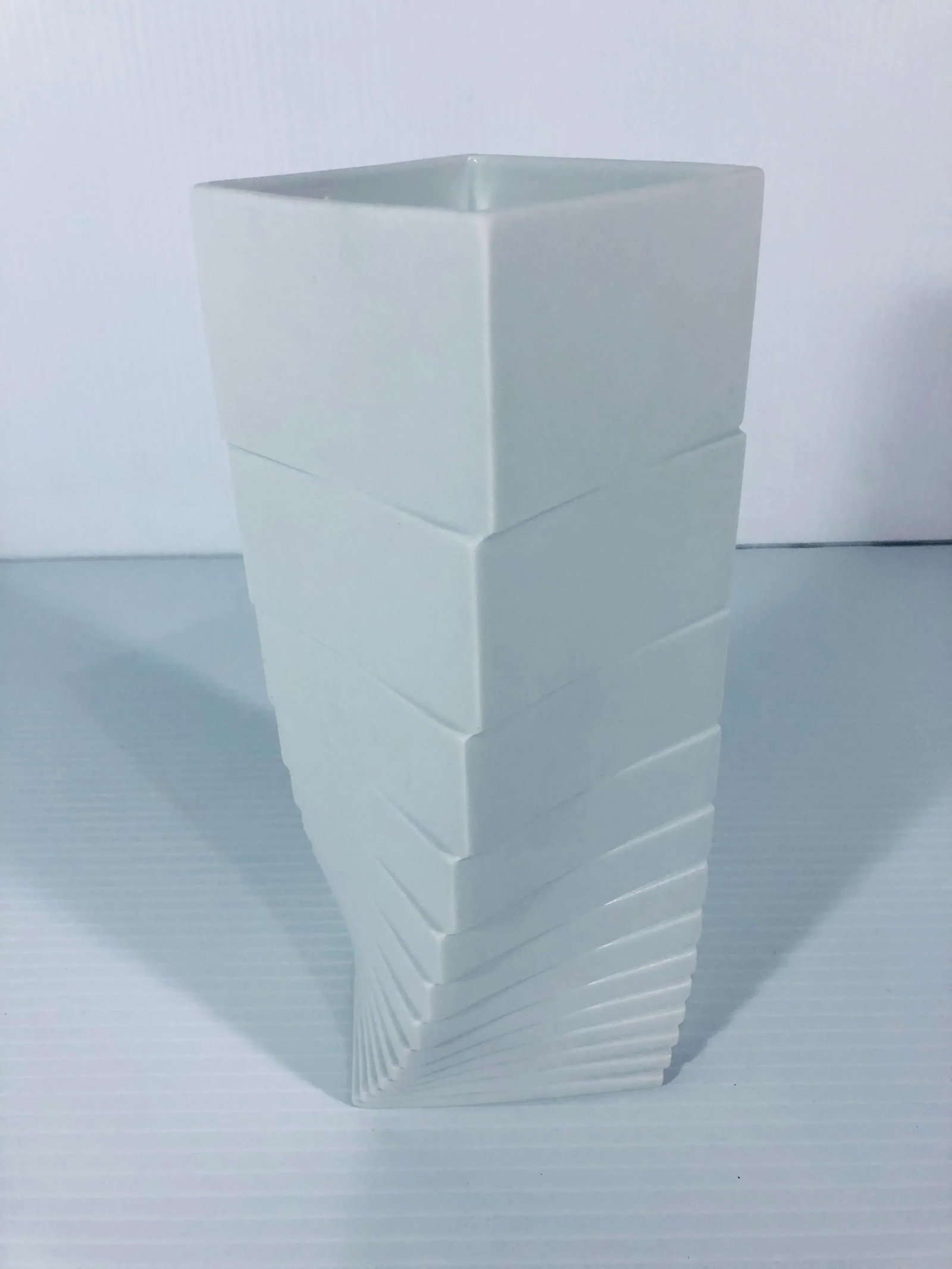 Rosenthal Studio-Linie Matte White Porcelain Vase by Christa Hausler-Goltz - 8