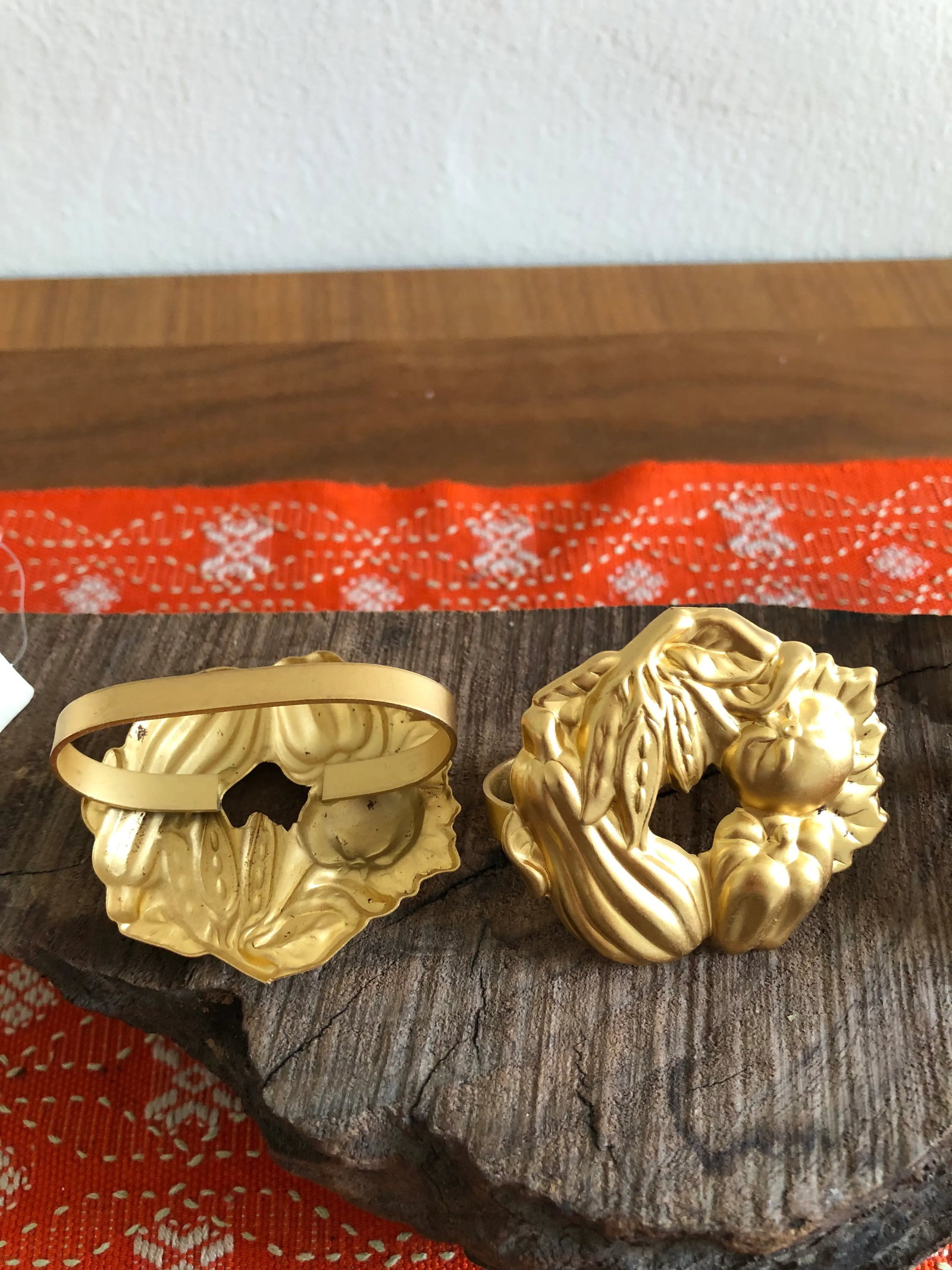 Vintage Gump's Stamped Metal Matte Gold Vegetables Napkin Holders 16 - 3