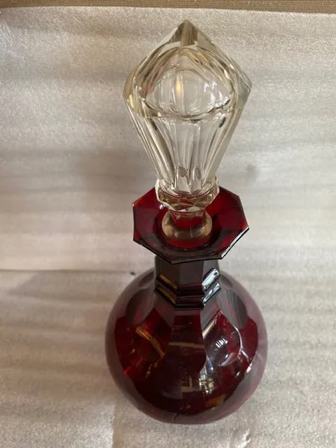Ruby Red Glass Decanter Bottle / Clear Stopper - 10