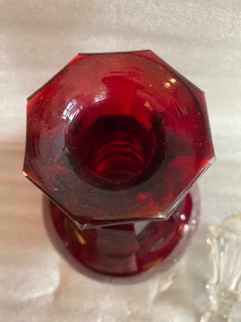 Ruby Red Glass Decanter Bottle / Clear Stopper - 4