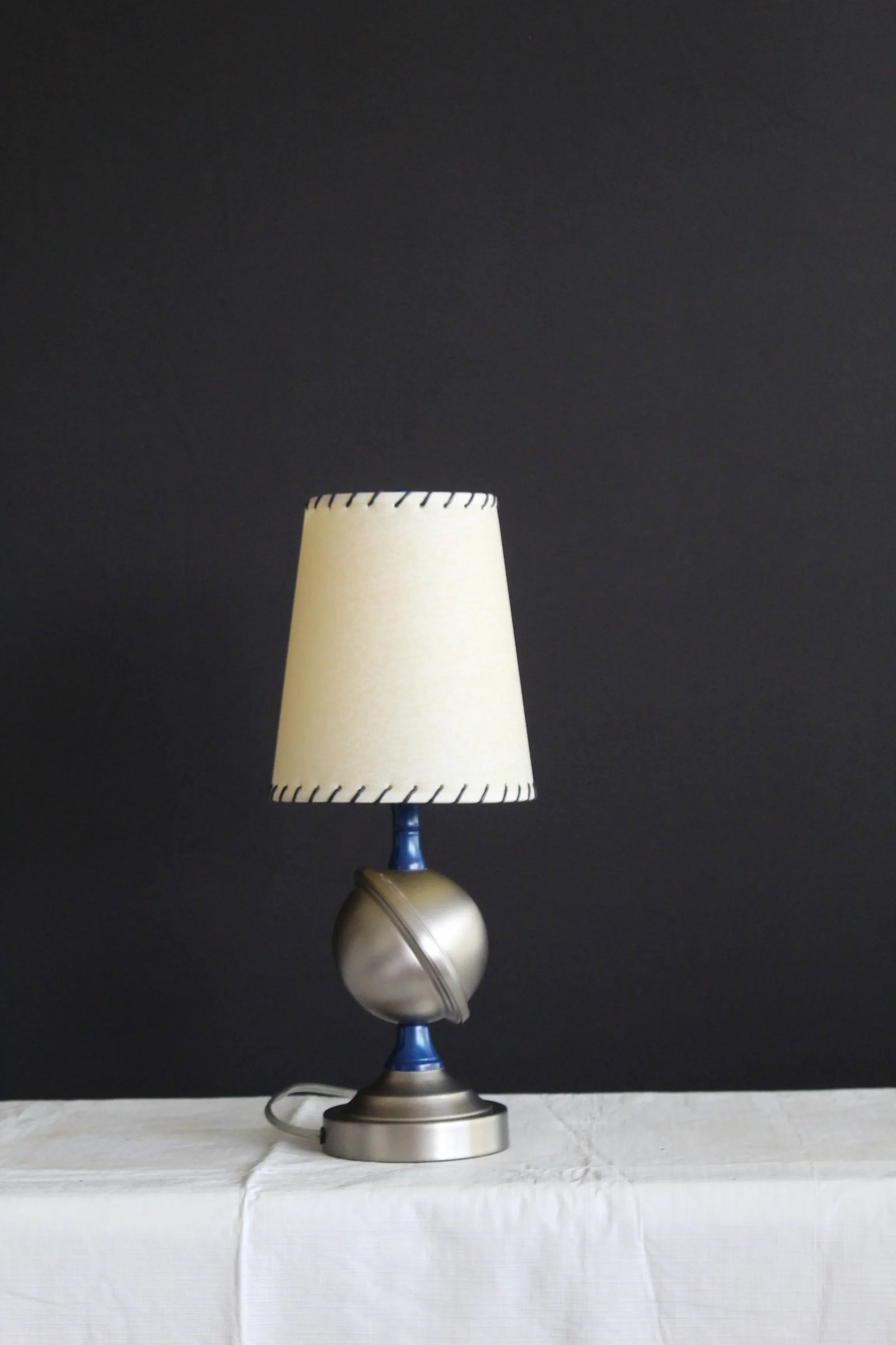 1940s Art Deco Orbital Table Lamp With Shade - 8