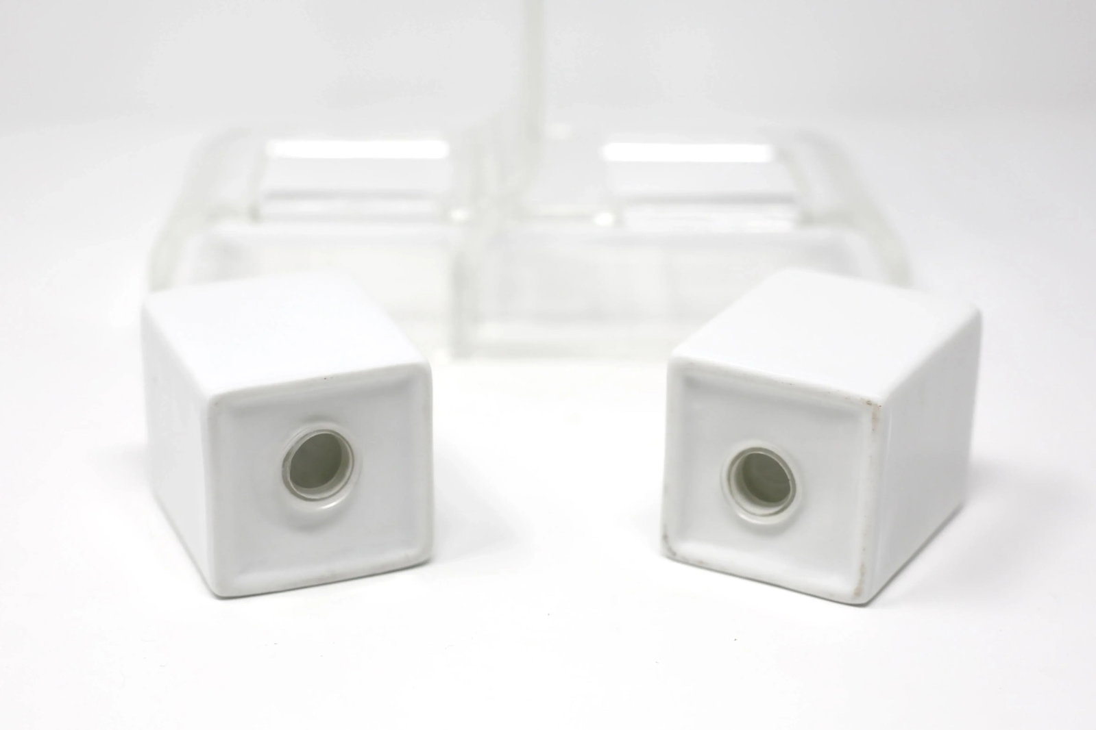 Ceramic Salt and Pepper Shakers With Lucite Holder - Set of 3 - 9