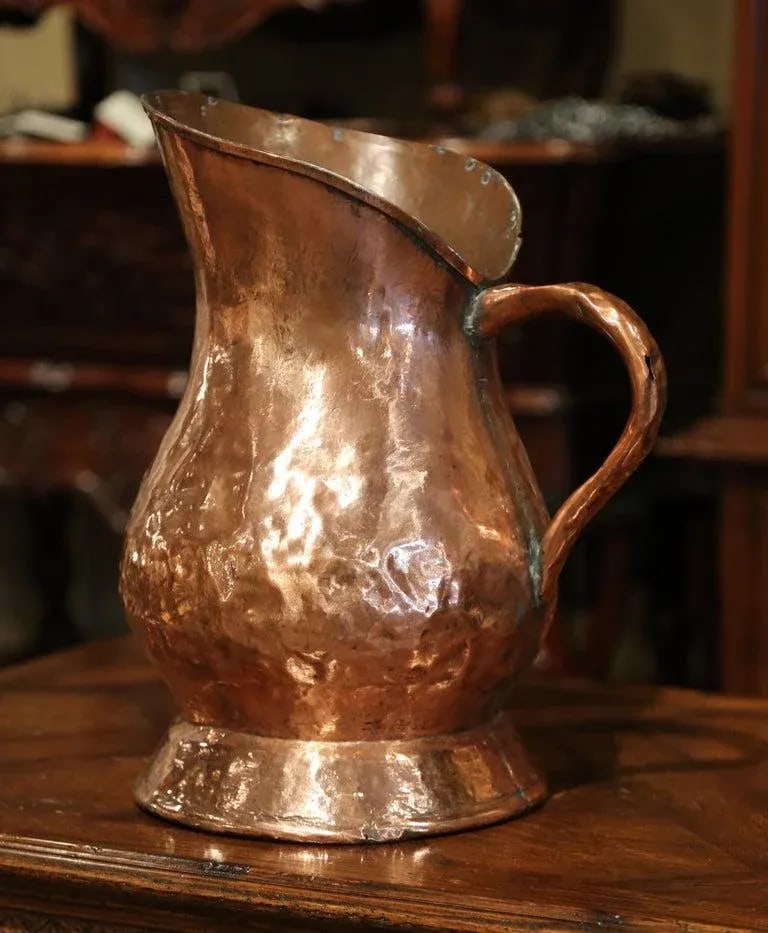 18th Century French Polished Copper Decorative Coal Bucket or Umbrella Stand - 4