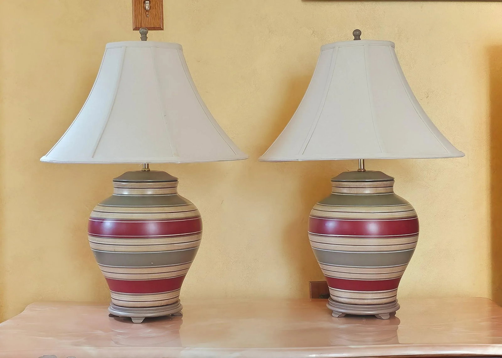 Mid-Century Ceramic Hand Painted Table Lamps With Shades in Lava Gray, Burgundy and Beige- a Pair - 4