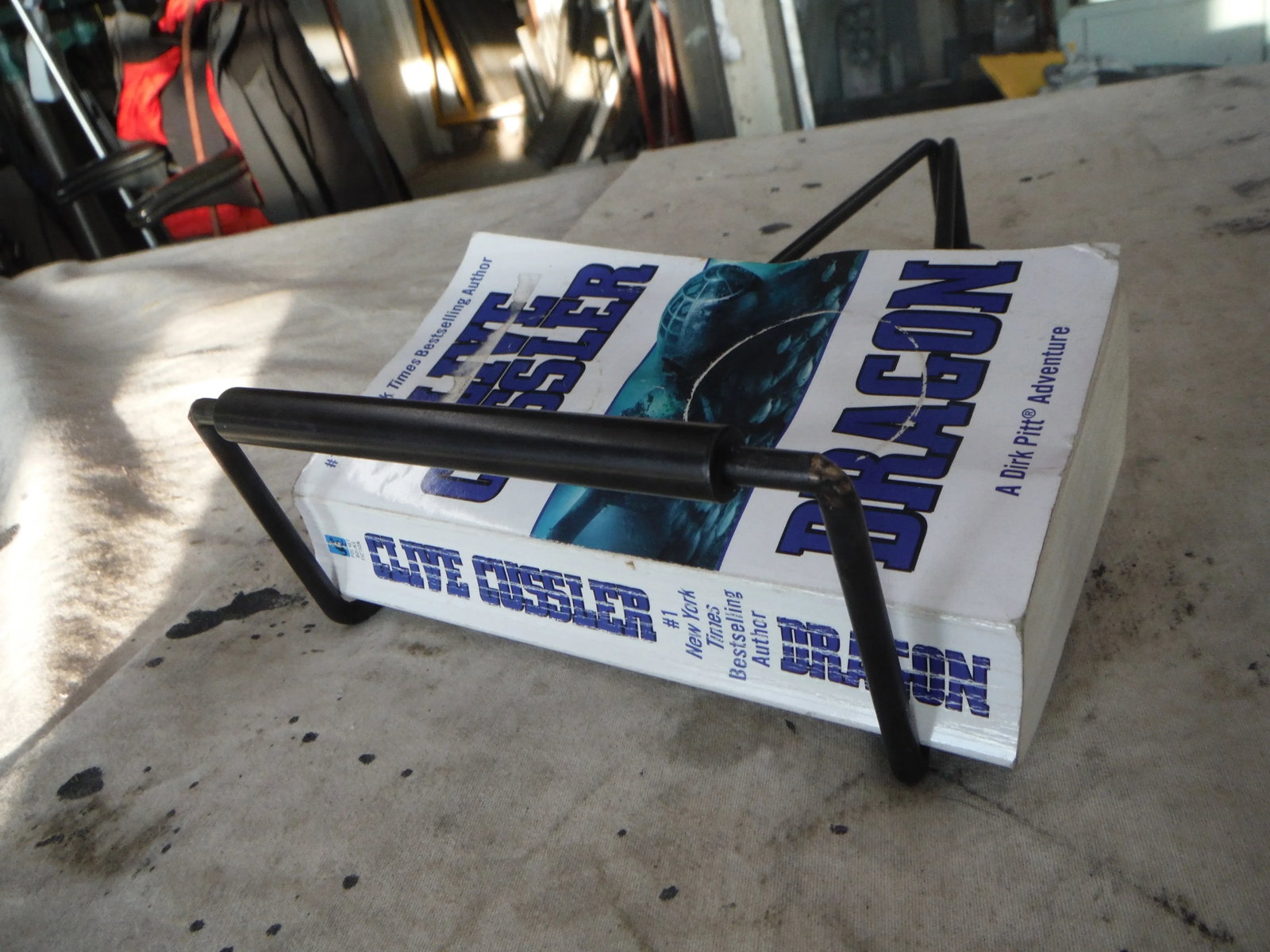 Minimalist Book Stand - 5