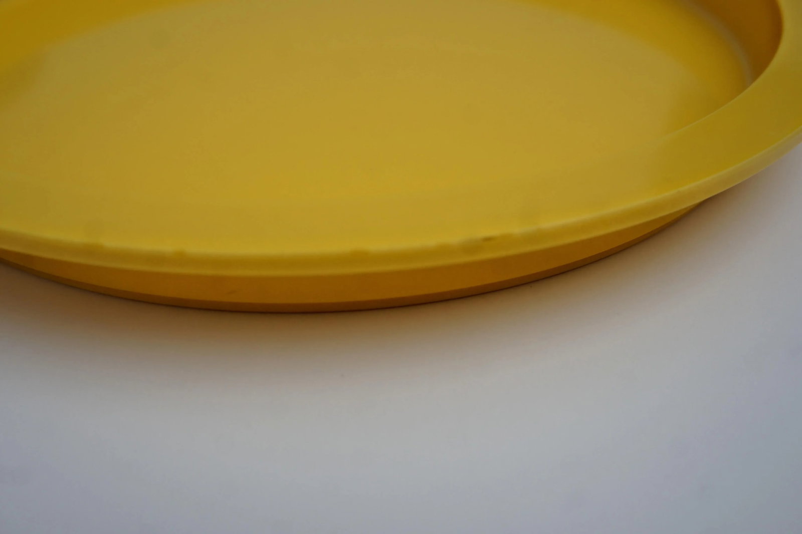 1970s Mid Century Modern Gunnar Cyren for Dansk Primary Color Stacking Dinner Plates - Set of 4 - 3