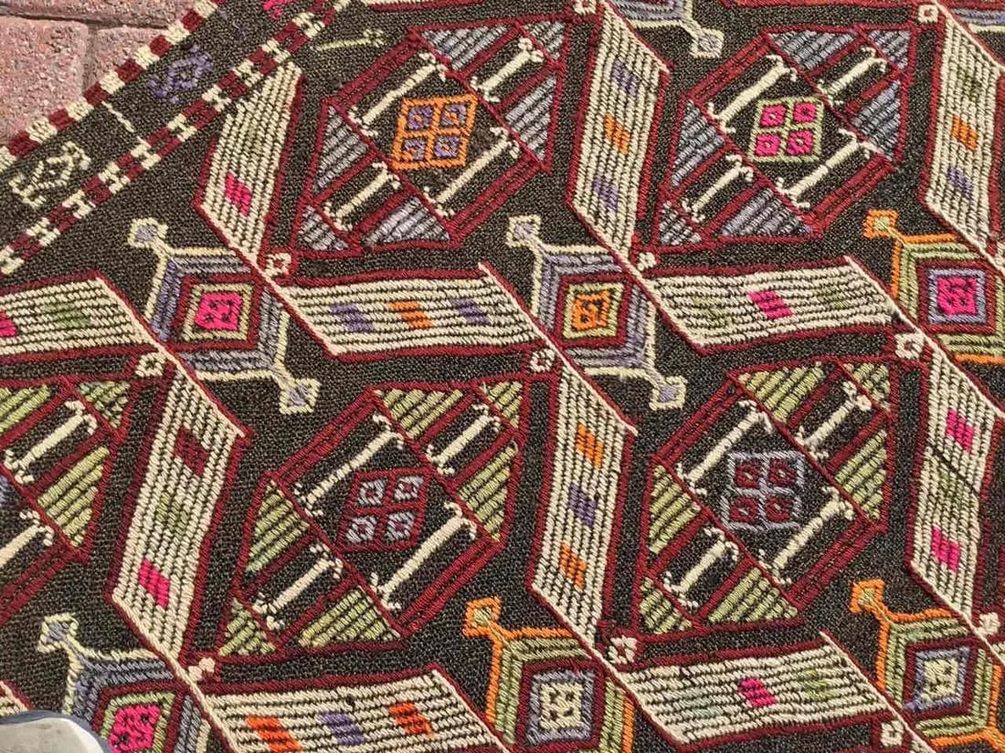 Vintage Tribal Kilim Rug - 53" X 72" - 6