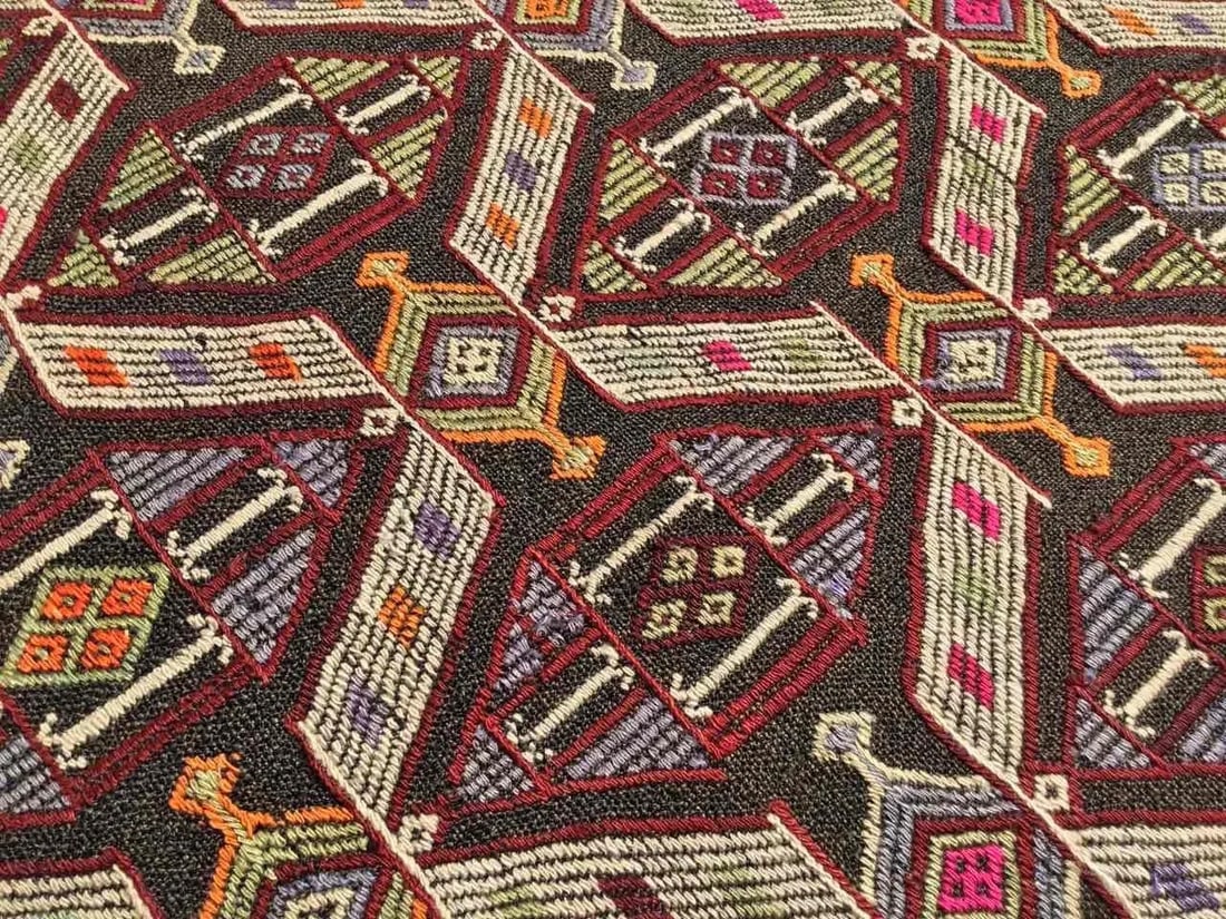 Vintage Tribal Kilim Rug - 53" X 72" - 9