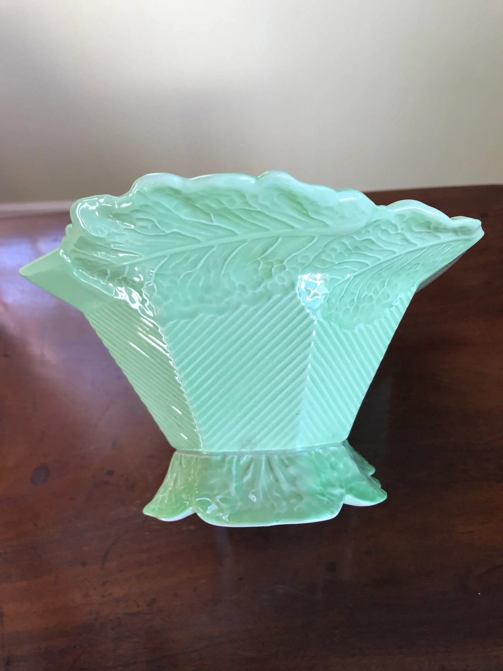1930s Carlton Ware Lettuce Leaf Deco Bowl - 3