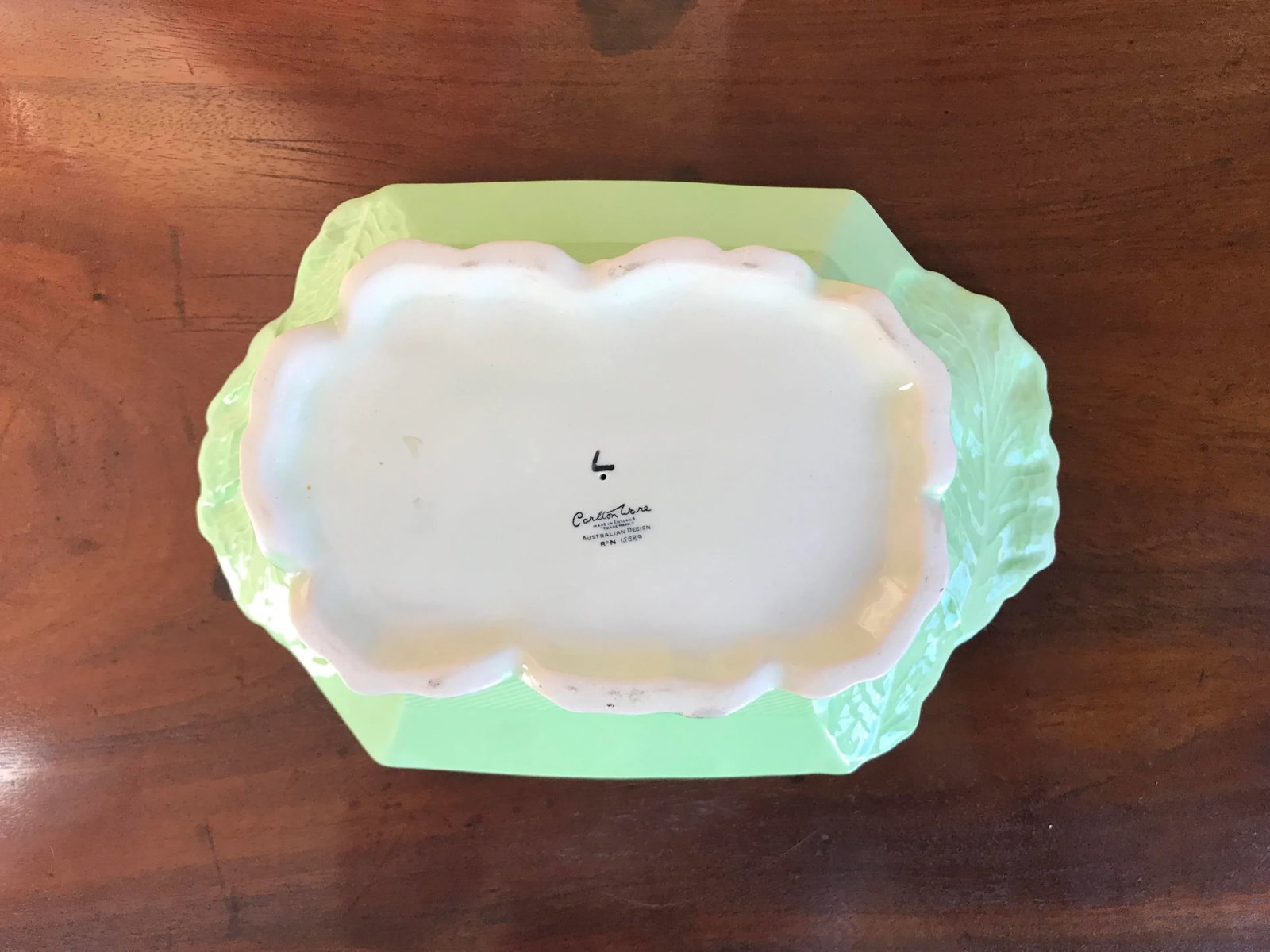 1930s Carlton Ware Lettuce Leaf Deco Bowl - 4