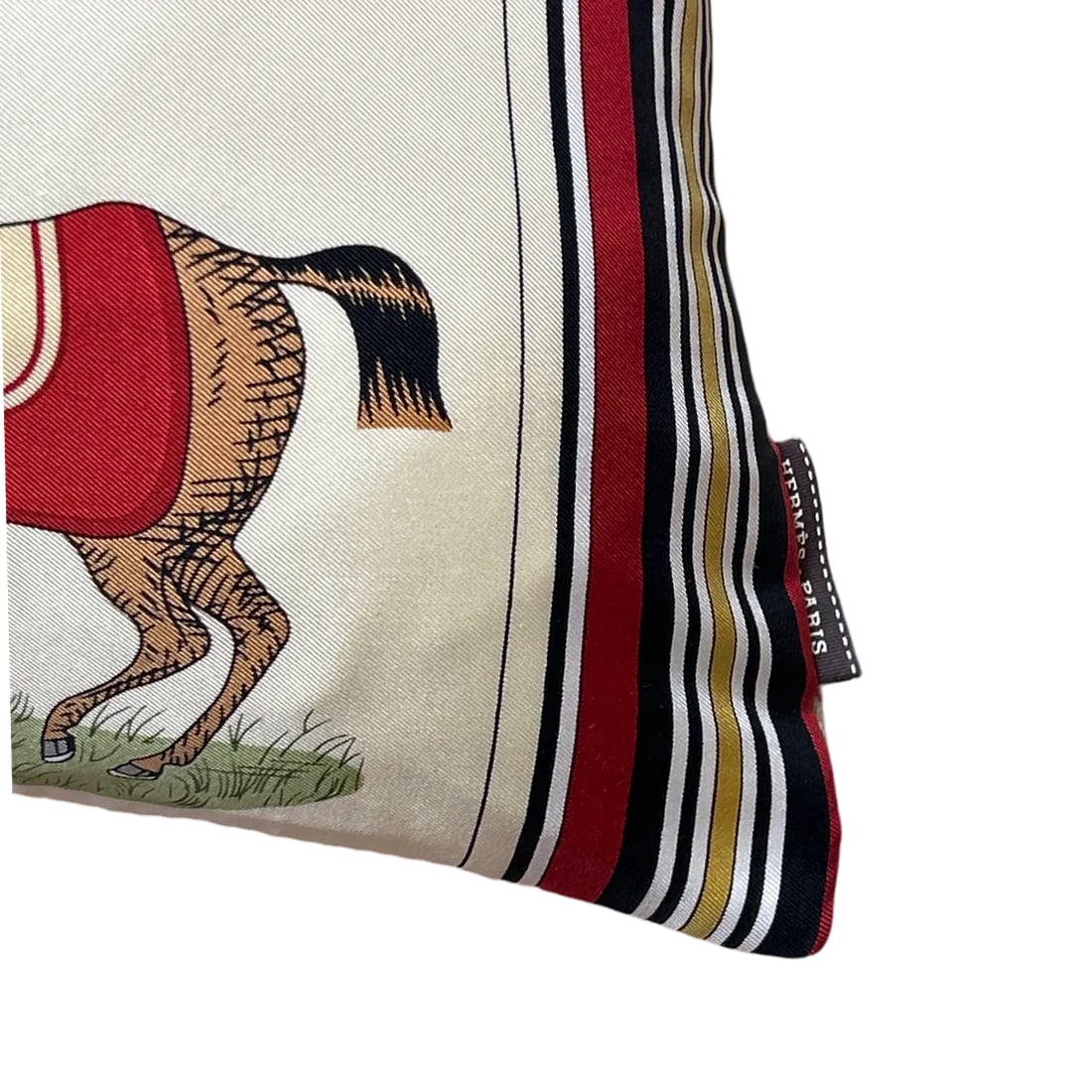 Hermes Couvertures Et Tenues Du Jour Ivory Multi Vintage Silk Scarf Lumbar Pillow - 3