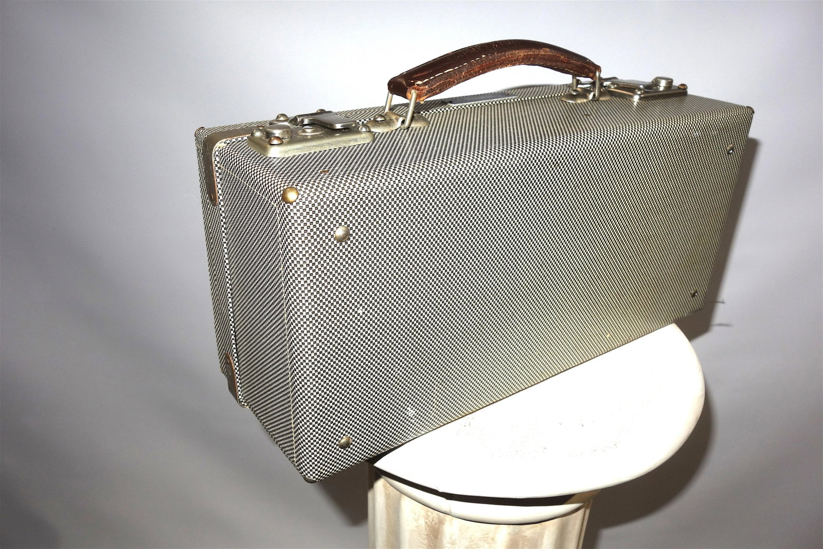 Cinema Lens & Equipment Carry Case Circa 1950s - 3