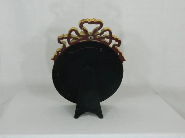 Italian Hand-Carved Gold Leaf Oval Vanity Mirror, 20th Century - 5