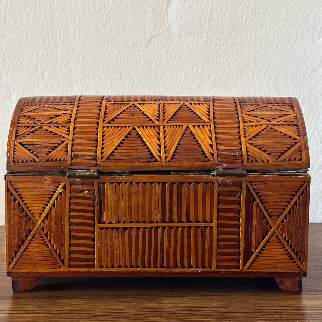 Vintage Tramp Art Trinket Box of Match-Sticks in Bold Geometric Pattern - 3