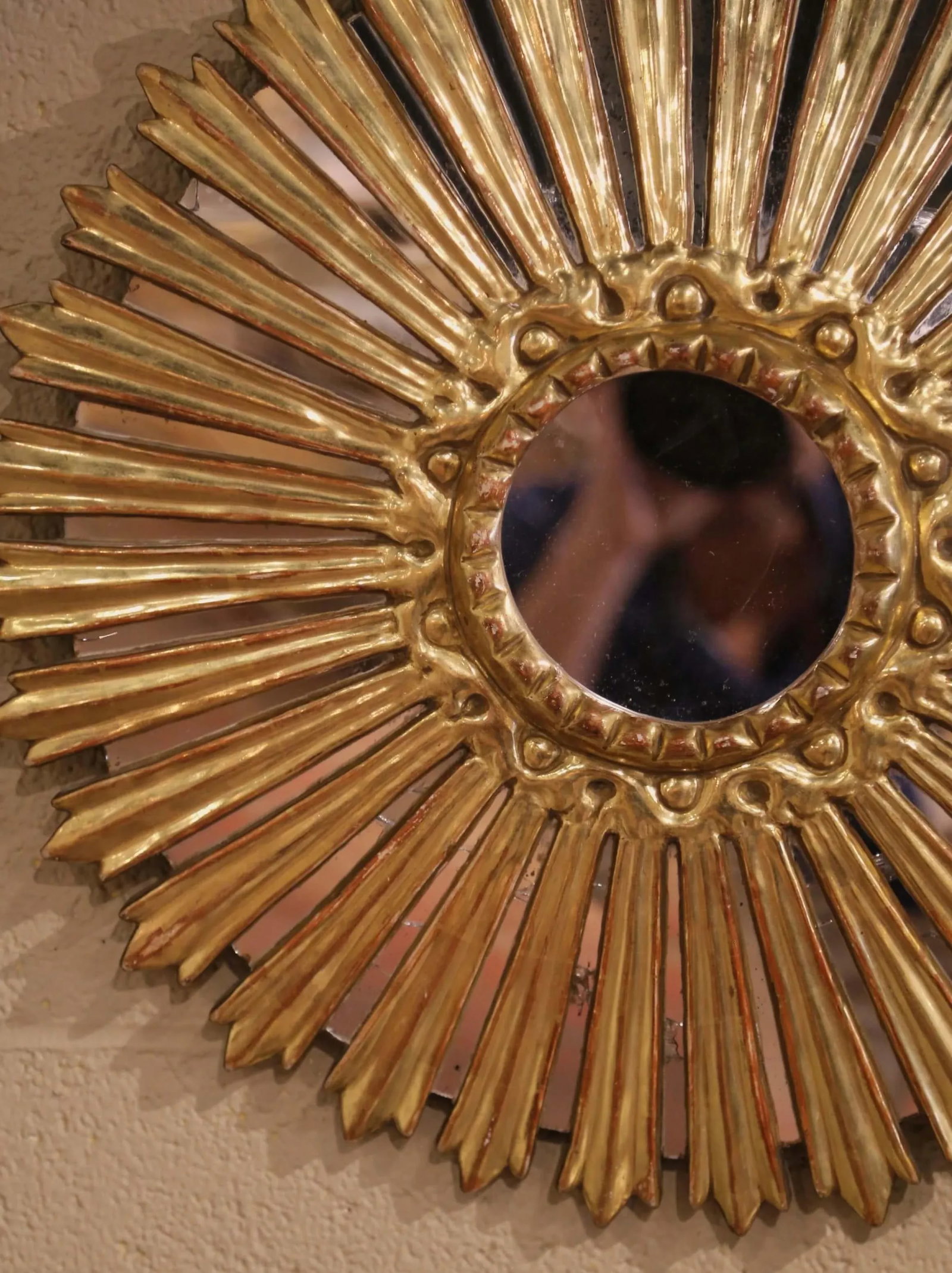 Mid-Century Italian Carved Giltwood Sunburst Wall Mirror With Mirrored Rays - 6
