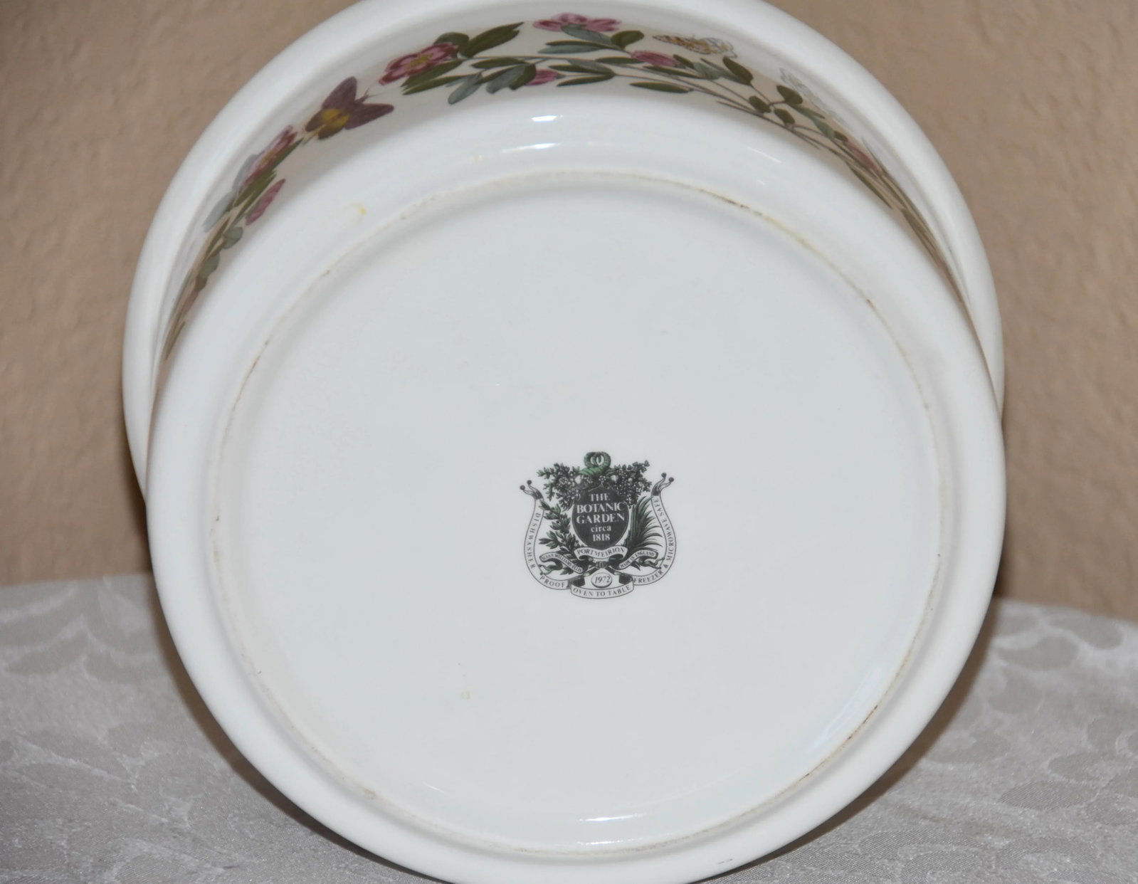 Portmeirion Botanic Sovereign Round Casserole Souffle Vegetable Drum - 8