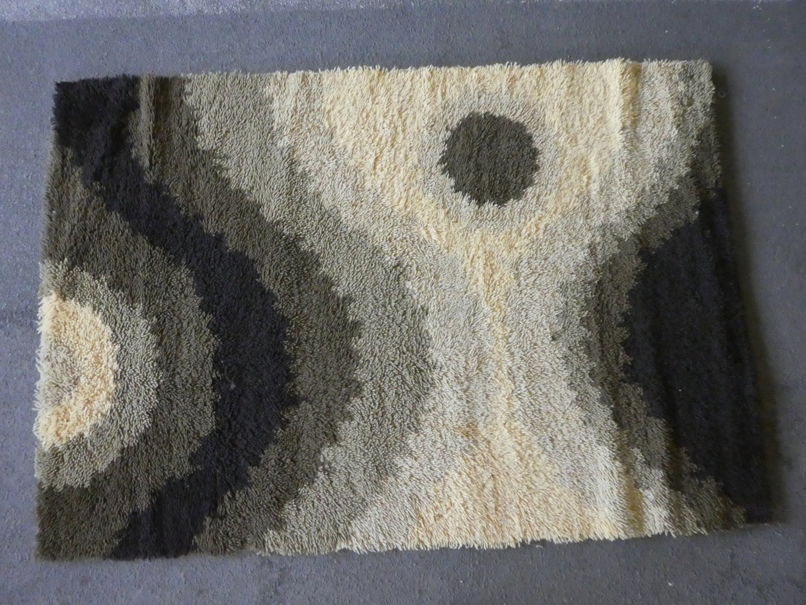 1970's Scandinavian Geometric Rya Rug- 4' * 5'10'' - 7