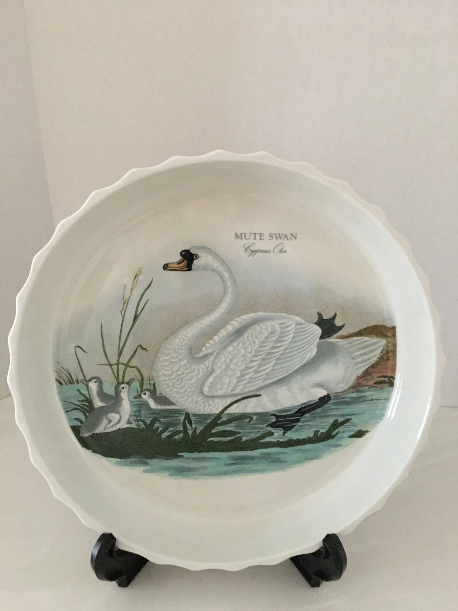 Portmeirion Birds of Britain "Mute Swan" Quiche Dish - 2