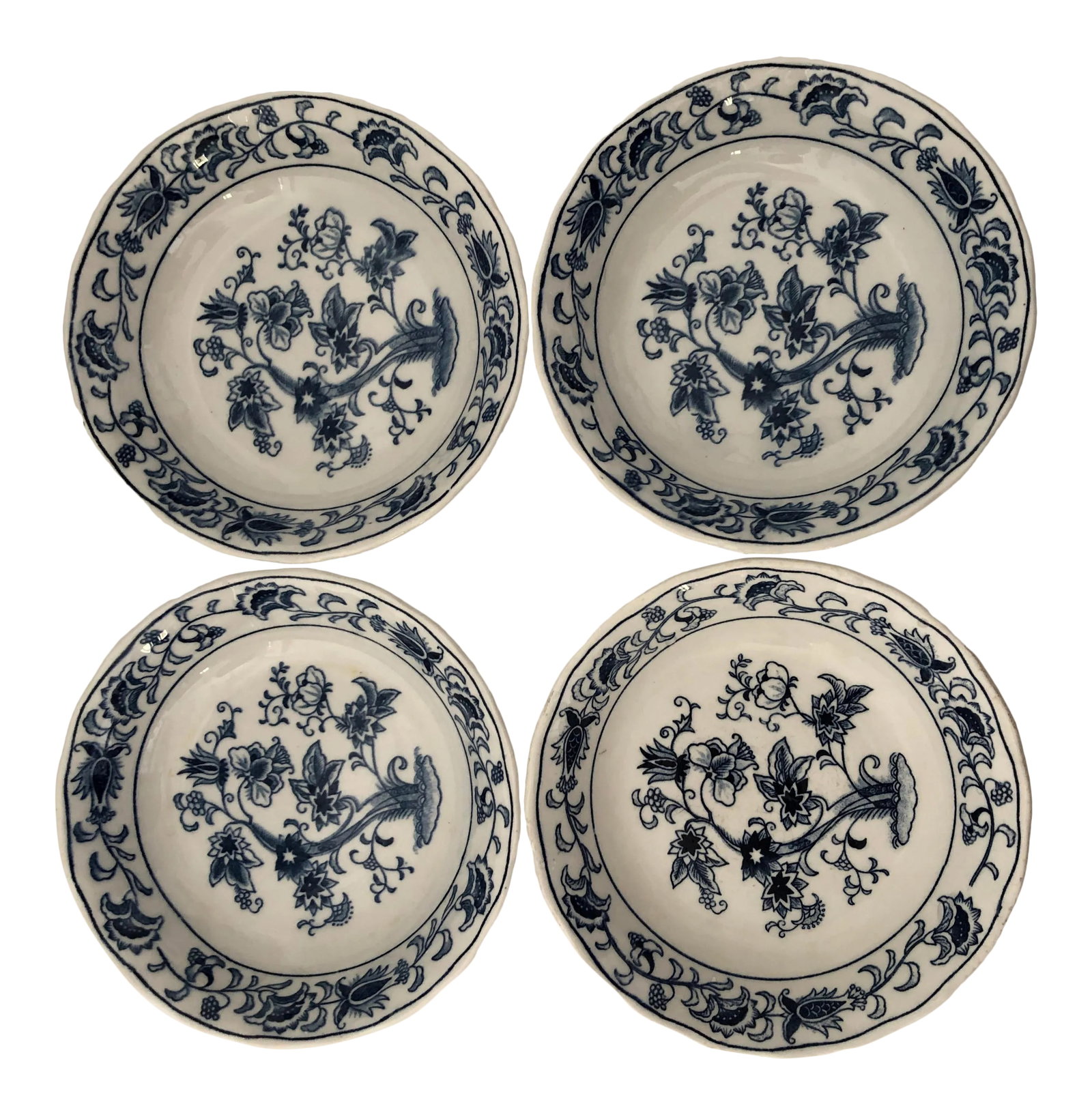 Vintage Blue & White Double Phoenix Ming Tree Dessert / Fruit Bowls S-4: Vintage set of 4 berry or dessert bowls, makers mark reads " Double Phoenix Ming Tree Ironstone Japan " No chips or cracks very good vintage condition. Condition: Alterations: Original Condition