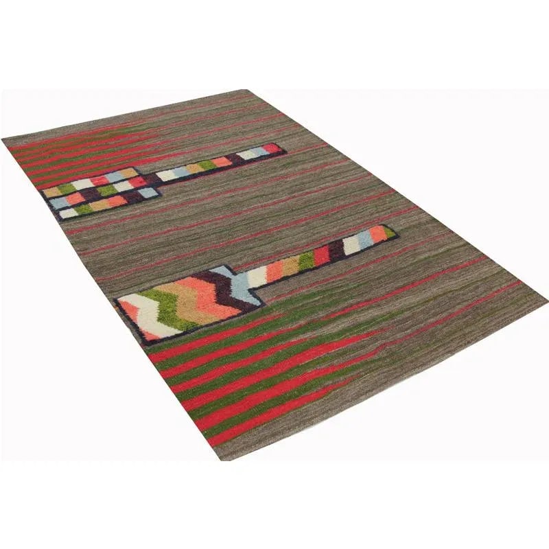 Handwoven Scandinavian Style Persian Kilim Area Rug - 4'1" * 6'4'' - 4