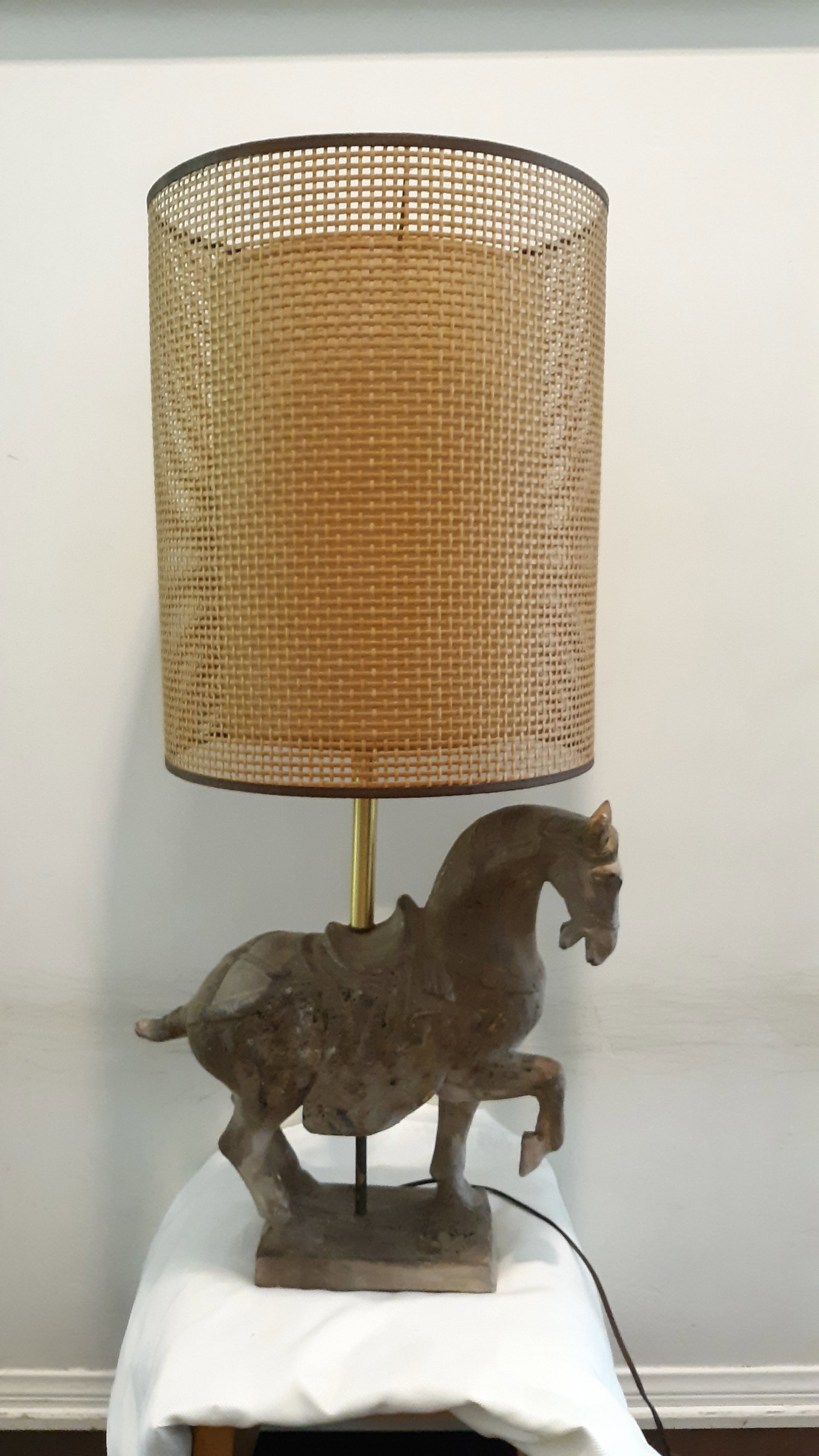 Mid-Century Modern Tang Dynasty Style Horse Table Lamp - 10