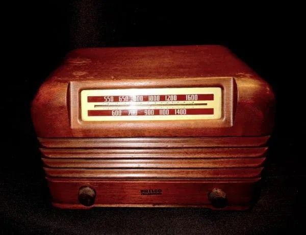1941 Philco Wood Table Radio - 2