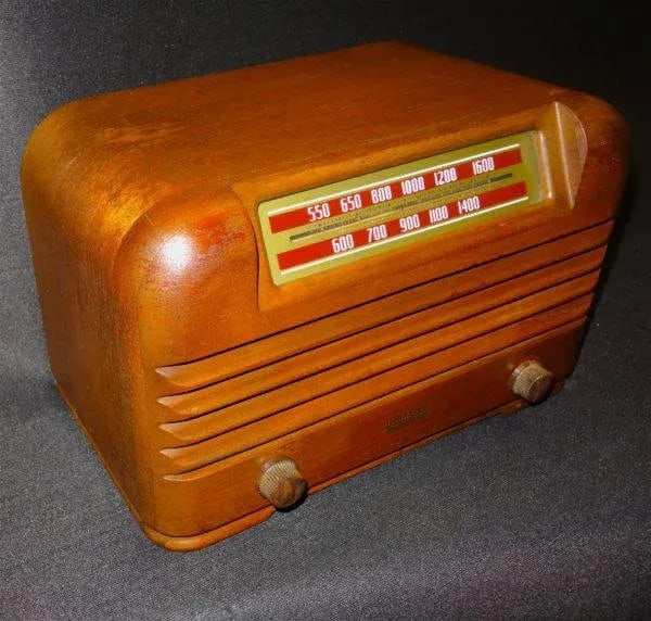 1941 Philco Wood Table Radio - 7