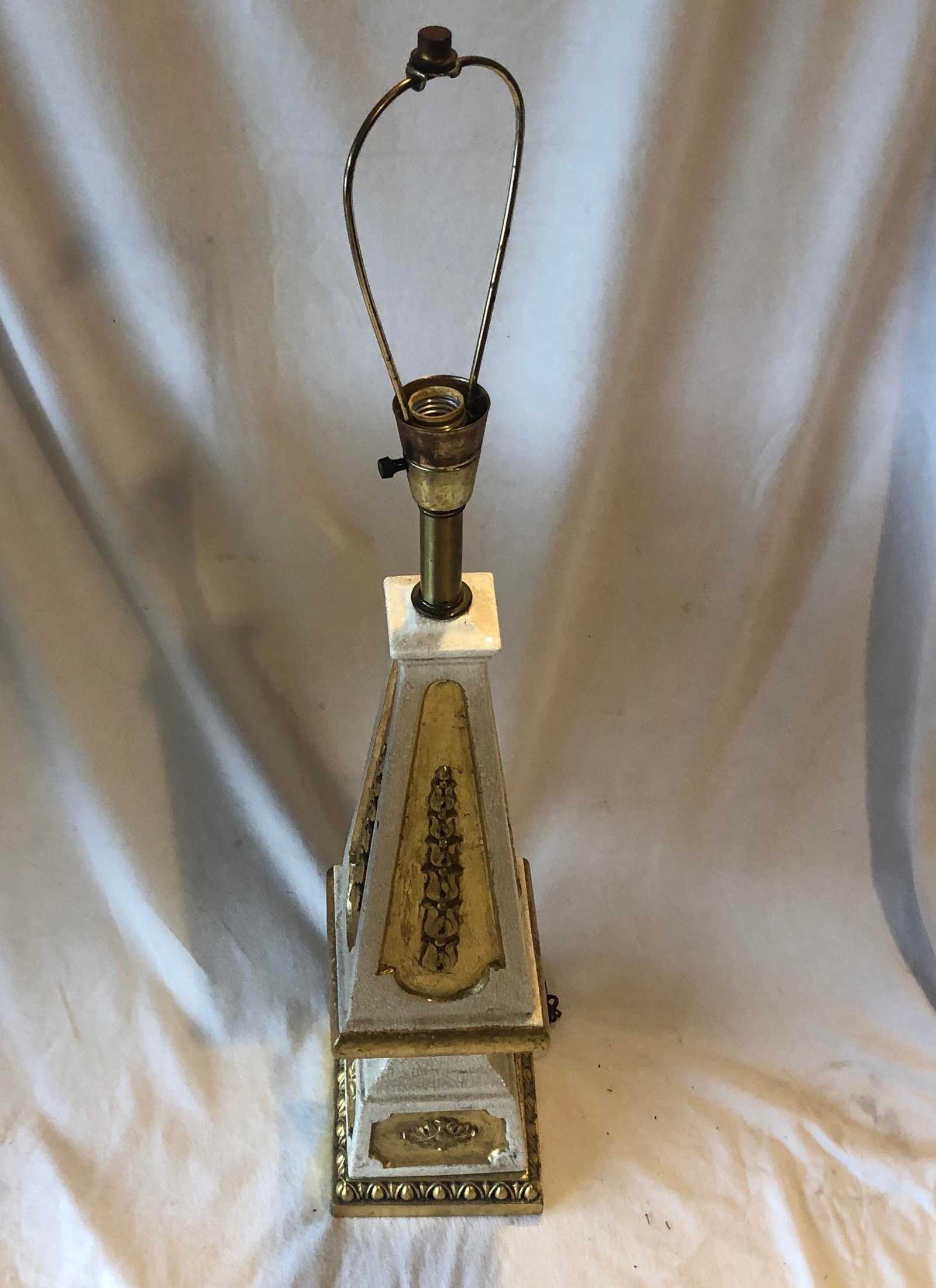 Nardini Studios Mid Century Modern Hollywood Regency Gold White Ceramic Table Lamp - 3