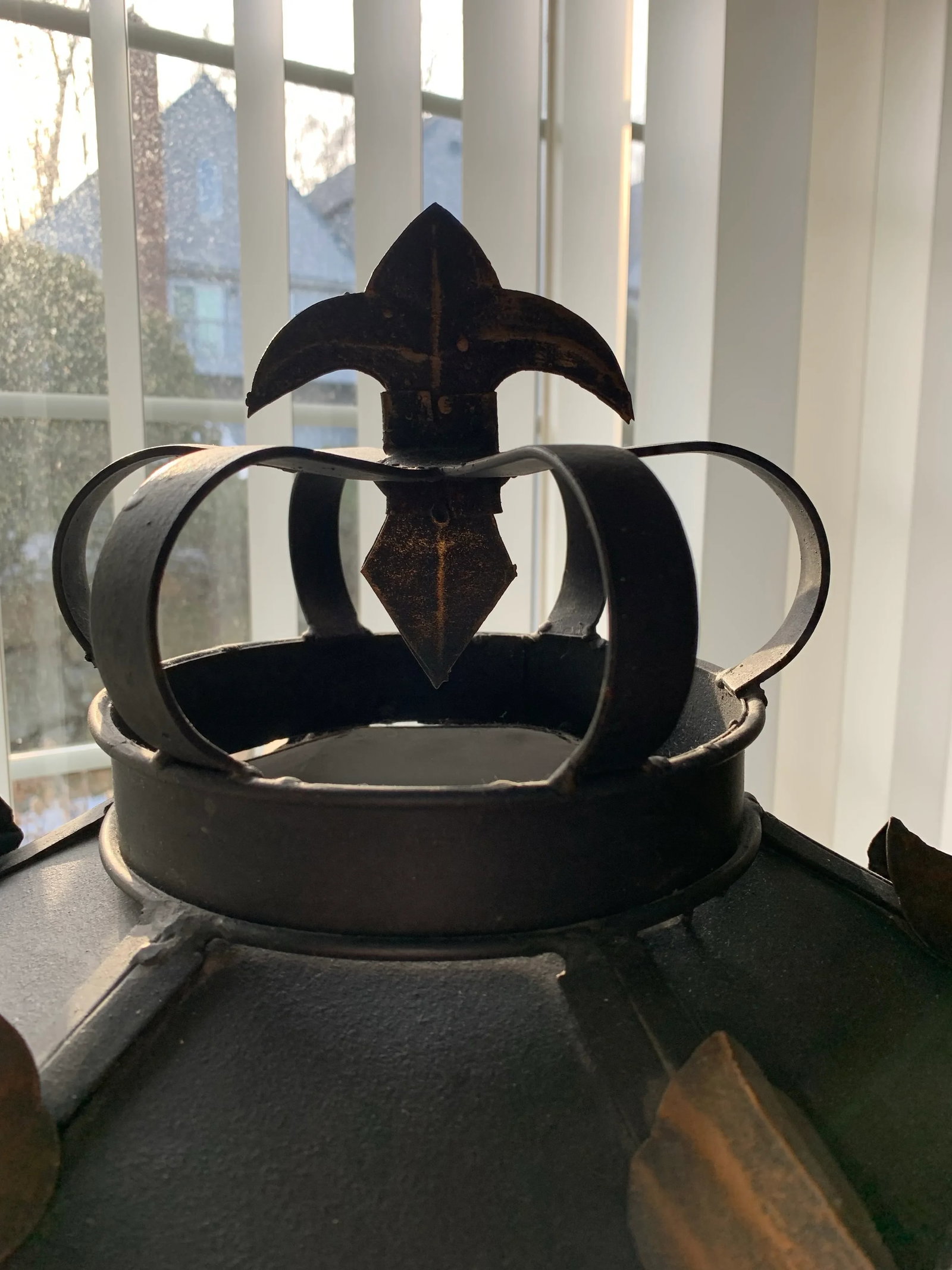 1980s Tole Metal Pedestal or Display - 4