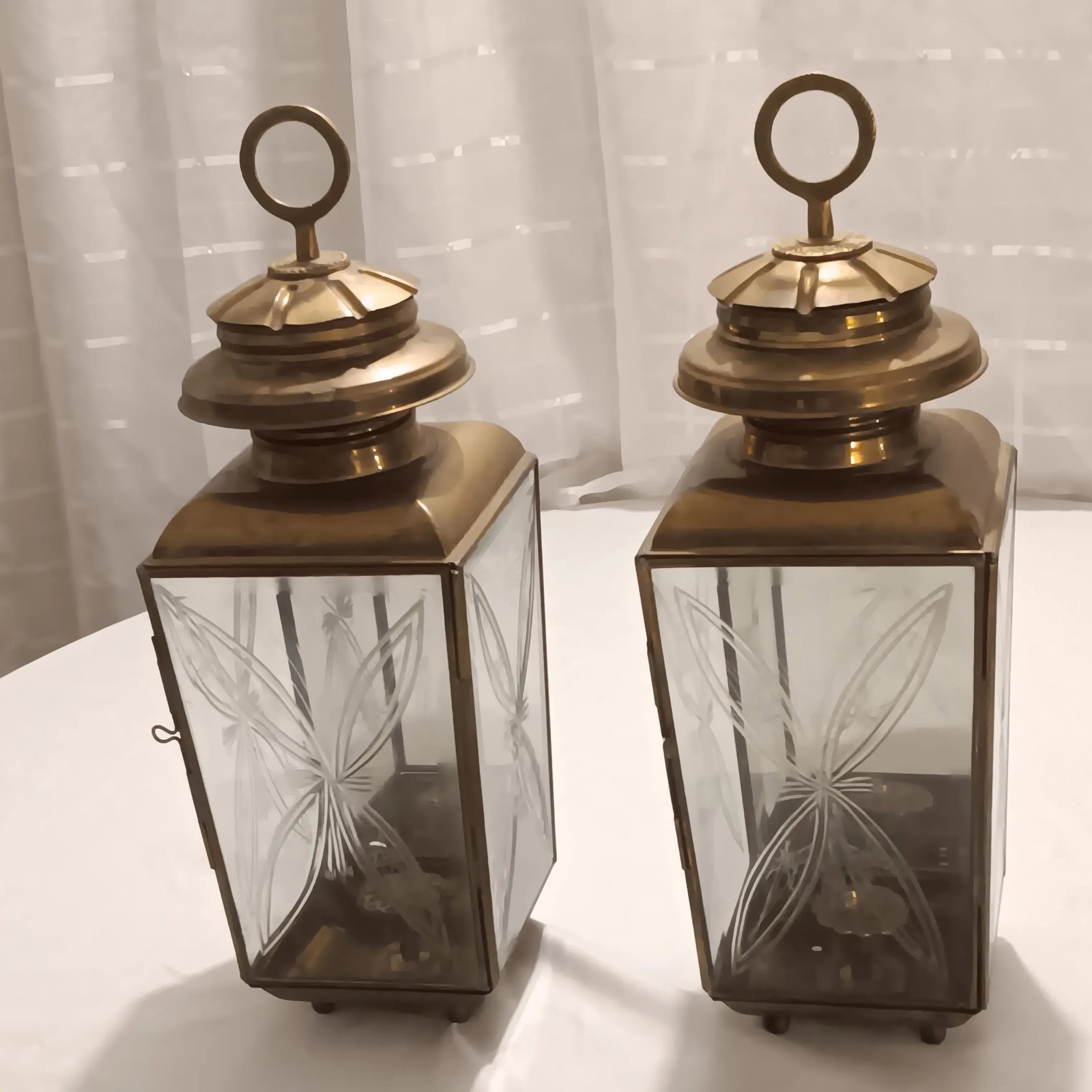 A Pair of Vintage French Indoor/Outdoor Brass, Copper and Etched Glass Lantern Wall Sconces - 2