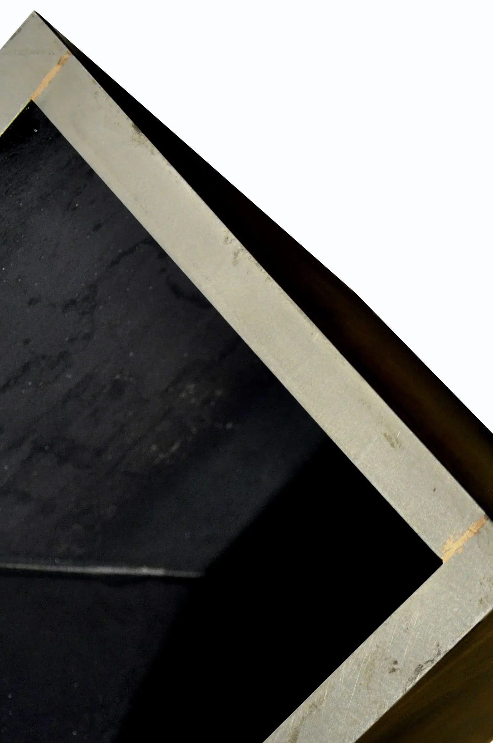 Medium Pyramid Steel Box Planter - 2