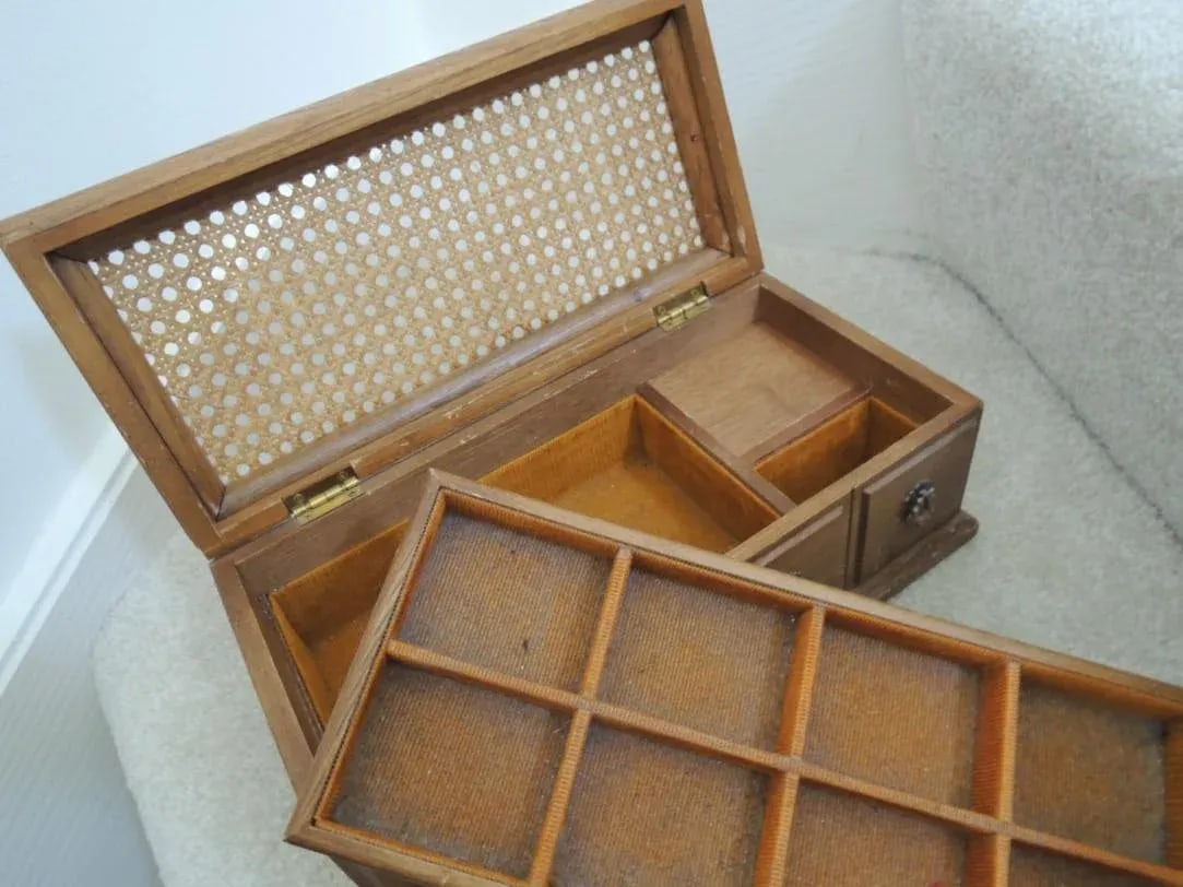 Cane Top Oak Wood Jewelry Music Box - 9
