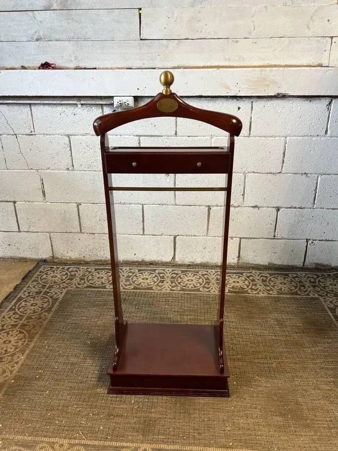 Vintage Mens Valet Stand - 2