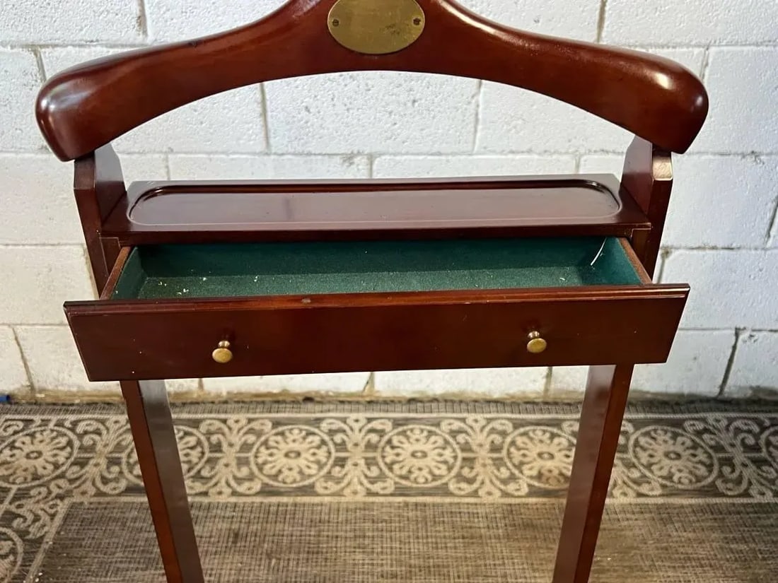 Vintage Mens Valet Stand - 7