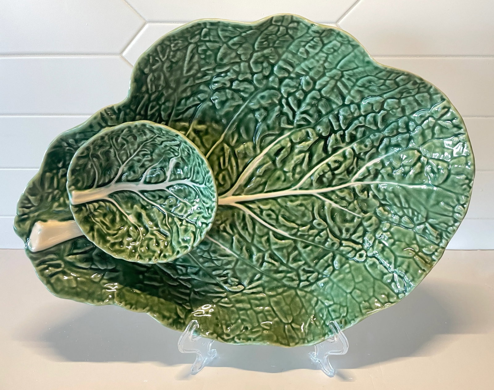 Mid-Century Portuguese Bordalo Pinheiro Cabbage Ware Chip & Dip Crudite Platter - 3