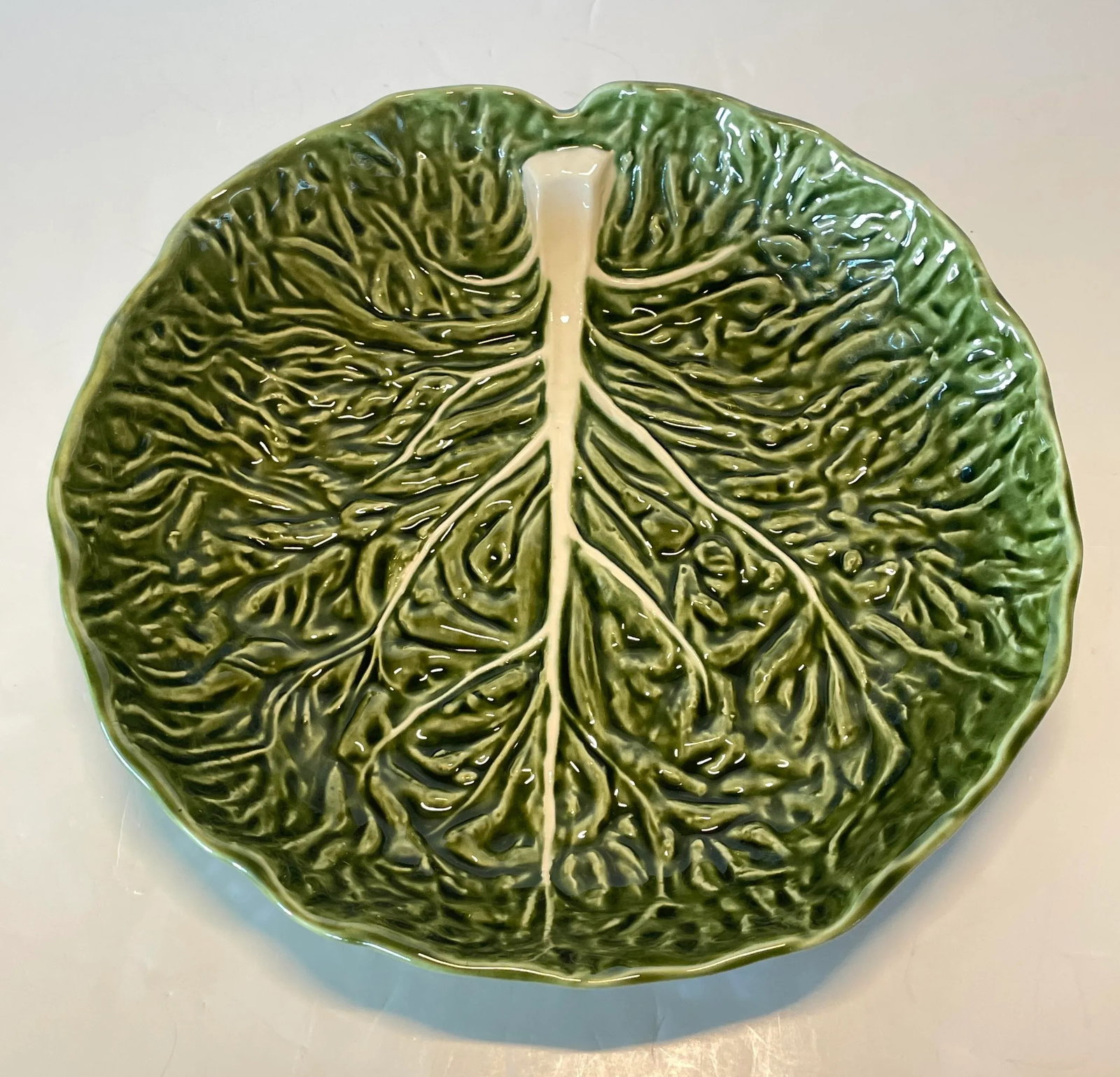 Vintage Portuguese Bordallo Pinheiro Cabbage Ware Serving Shallow Bowl Dish - 2