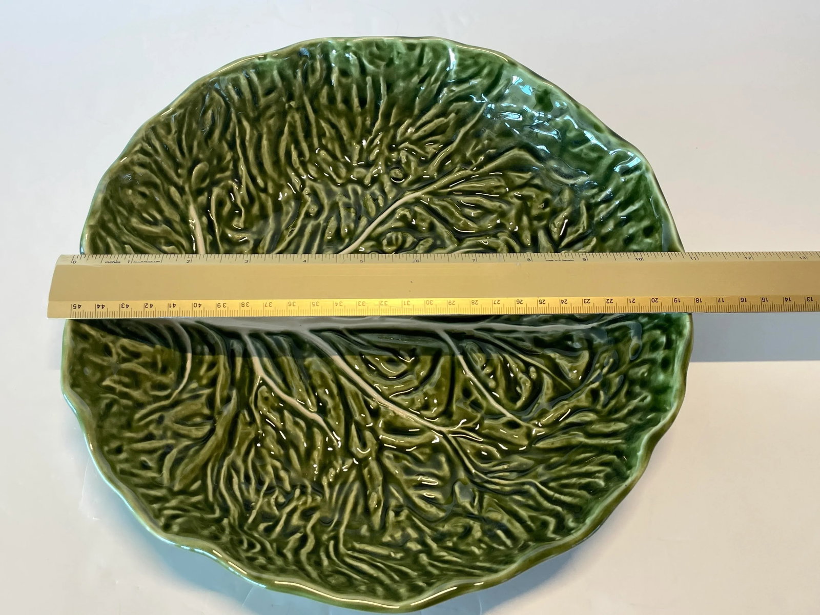 Vintage Portuguese Bordallo Pinheiro Cabbage Ware Serving Shallow Bowl Dish - 4